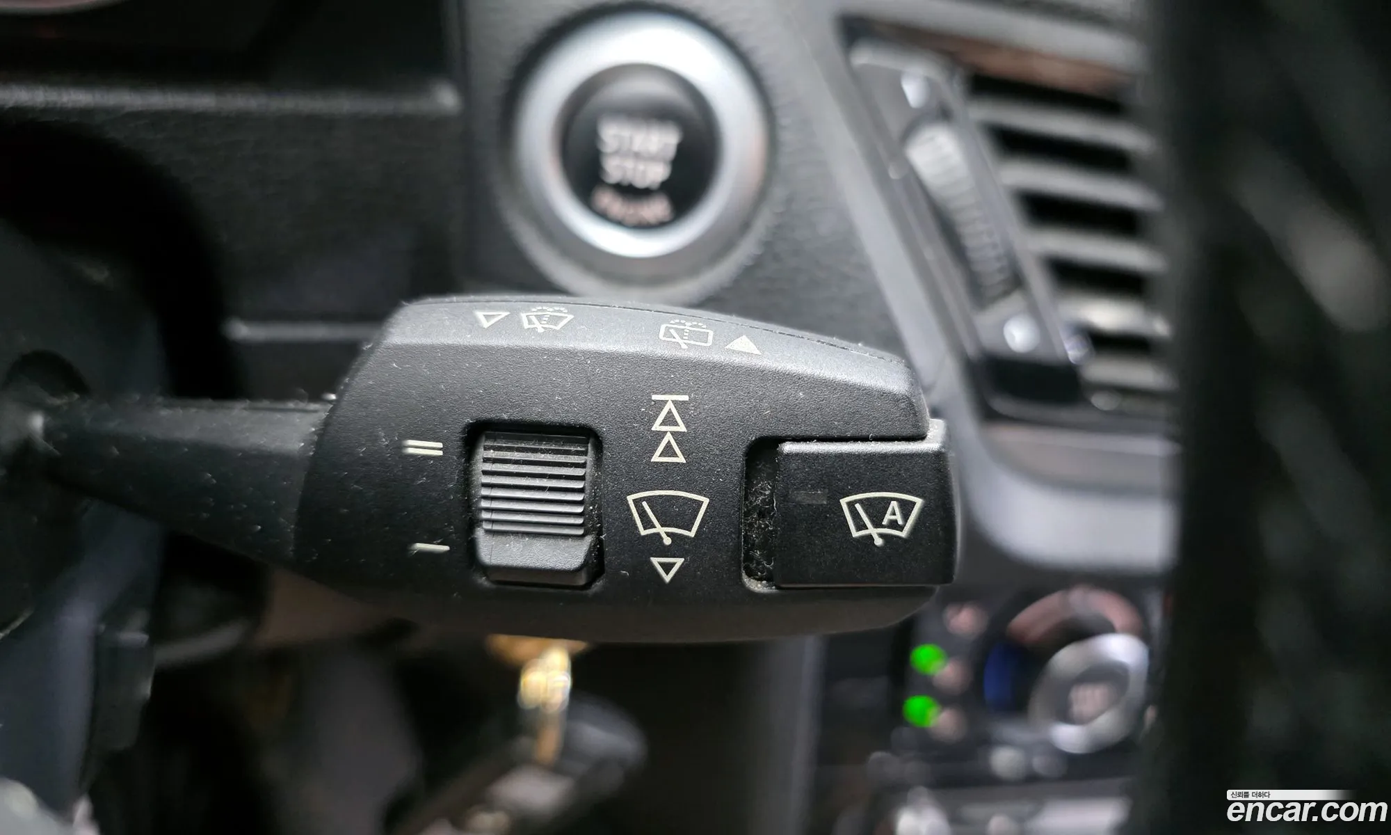 BMW X1 2014 WBAVP9100EVV44008 — 4