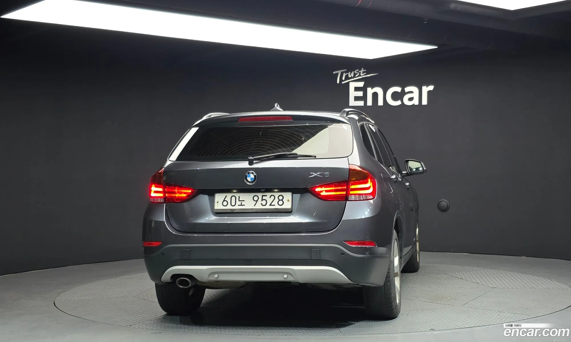 BMW X1 2014 WBAVP9100EVV44008 — 3