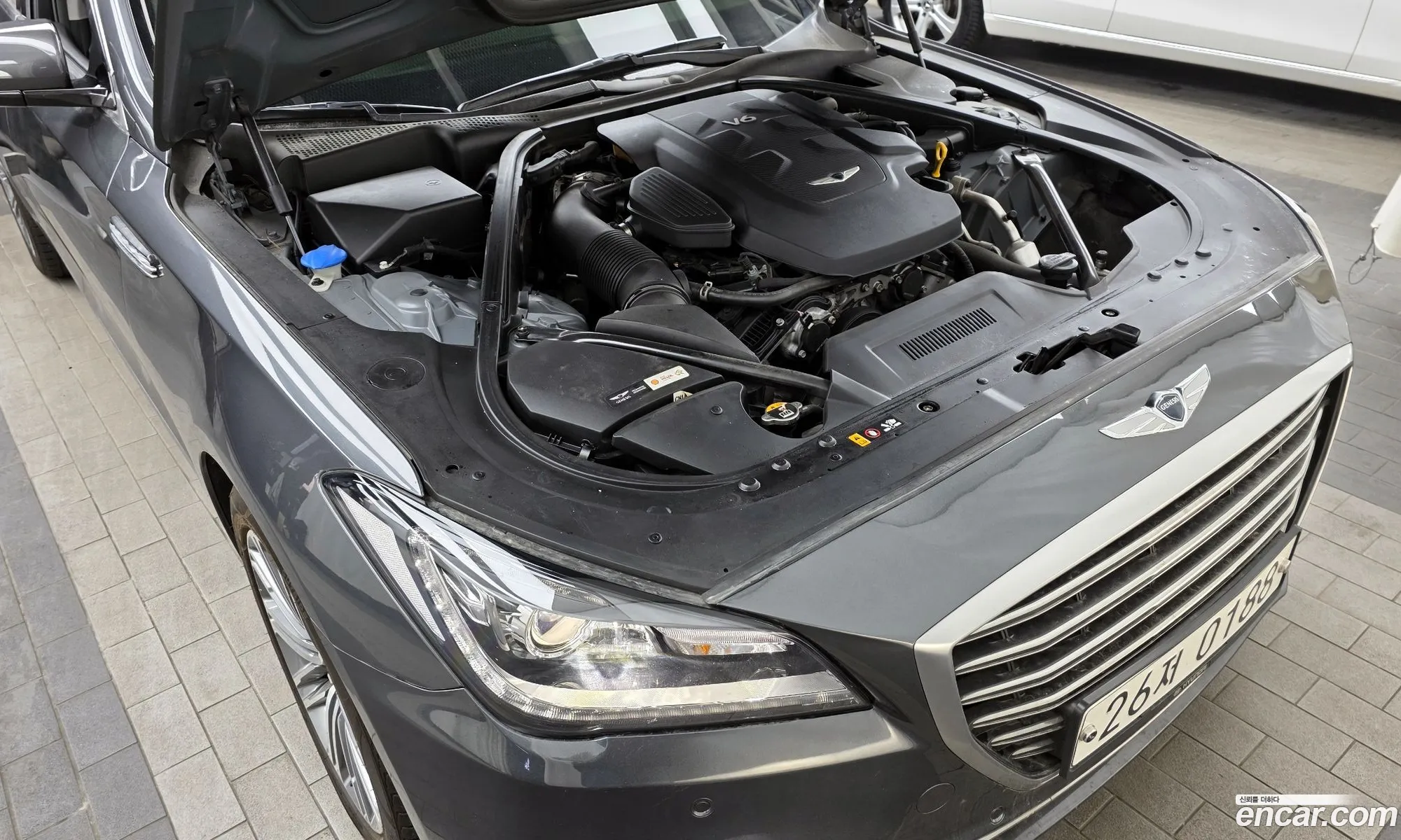 Genesis G80 2016 — 10