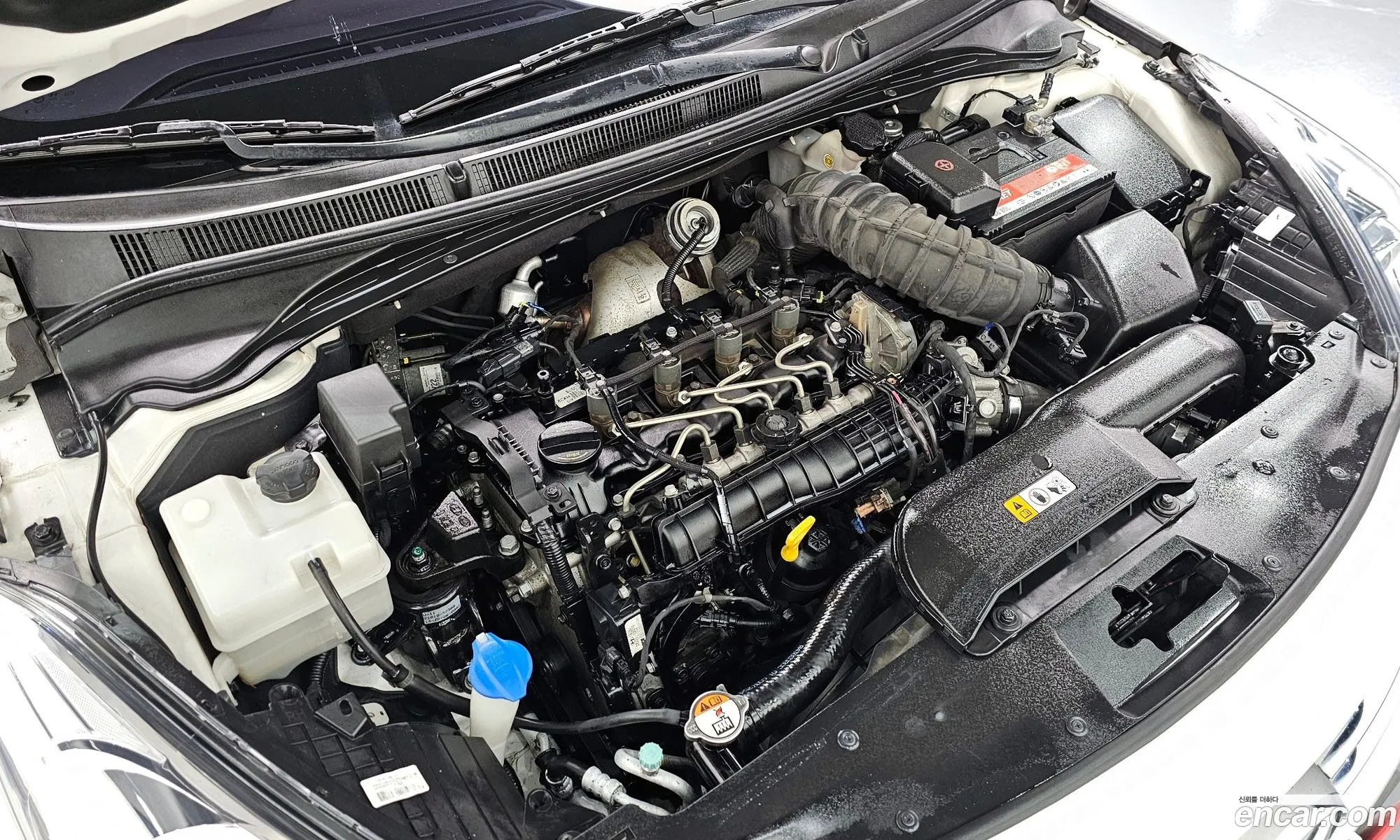 Hyundai i40 Saloon 2014 — 16