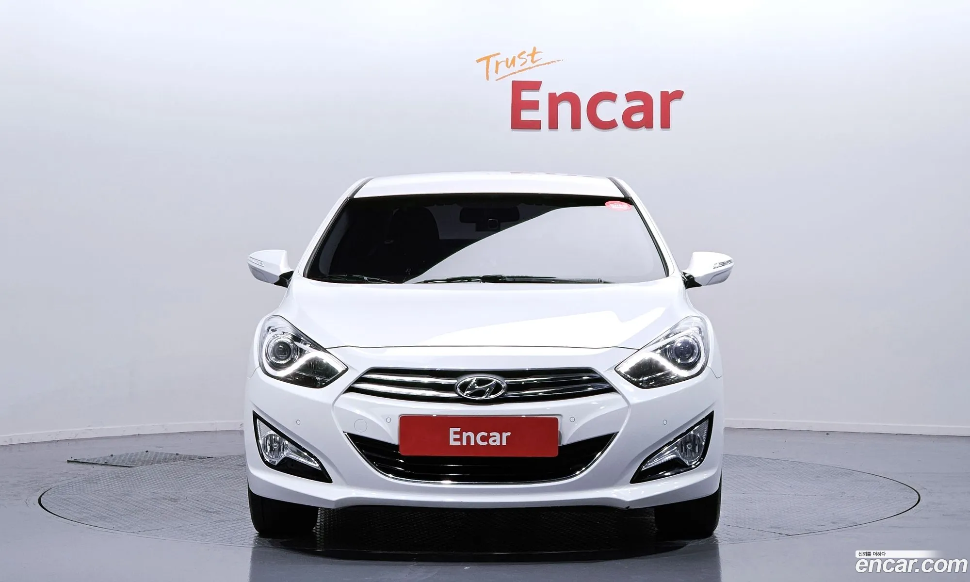 Hyundai i40 Saloon 2014 — 17