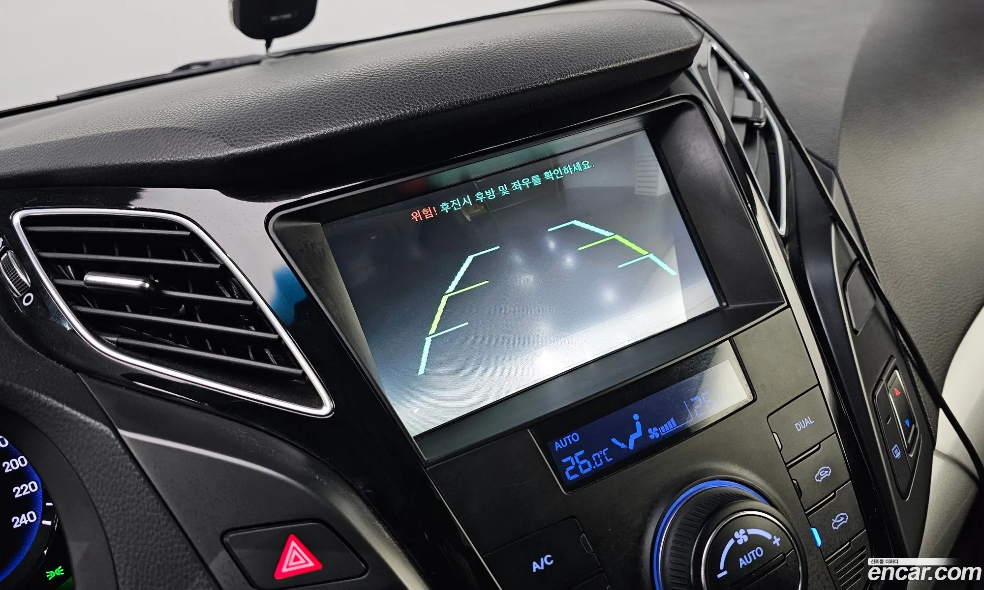 Hyundai i40 Saloon 2014 — 15