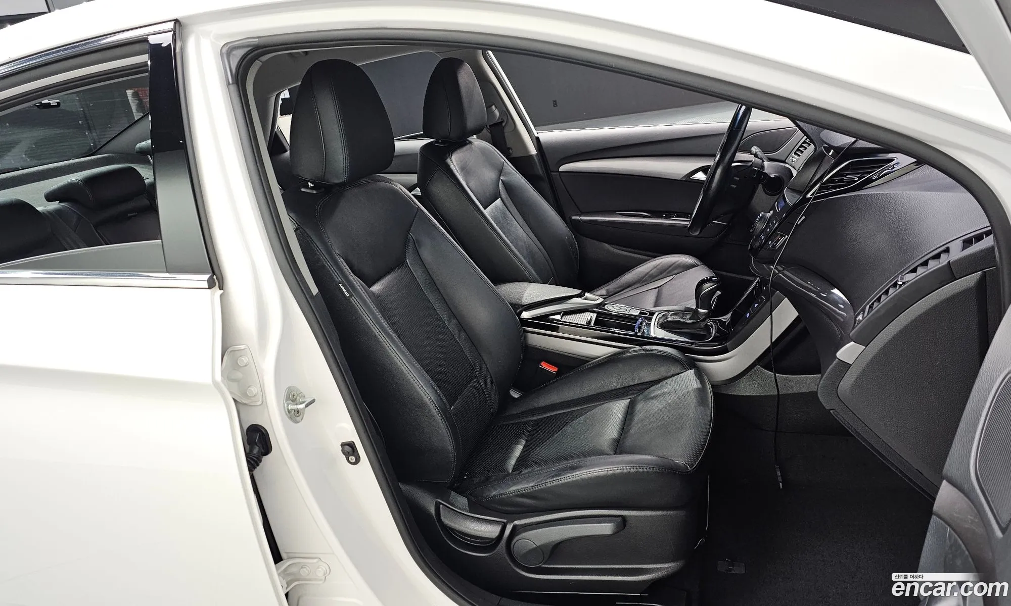 Hyundai i40 Saloon 2014 — 9