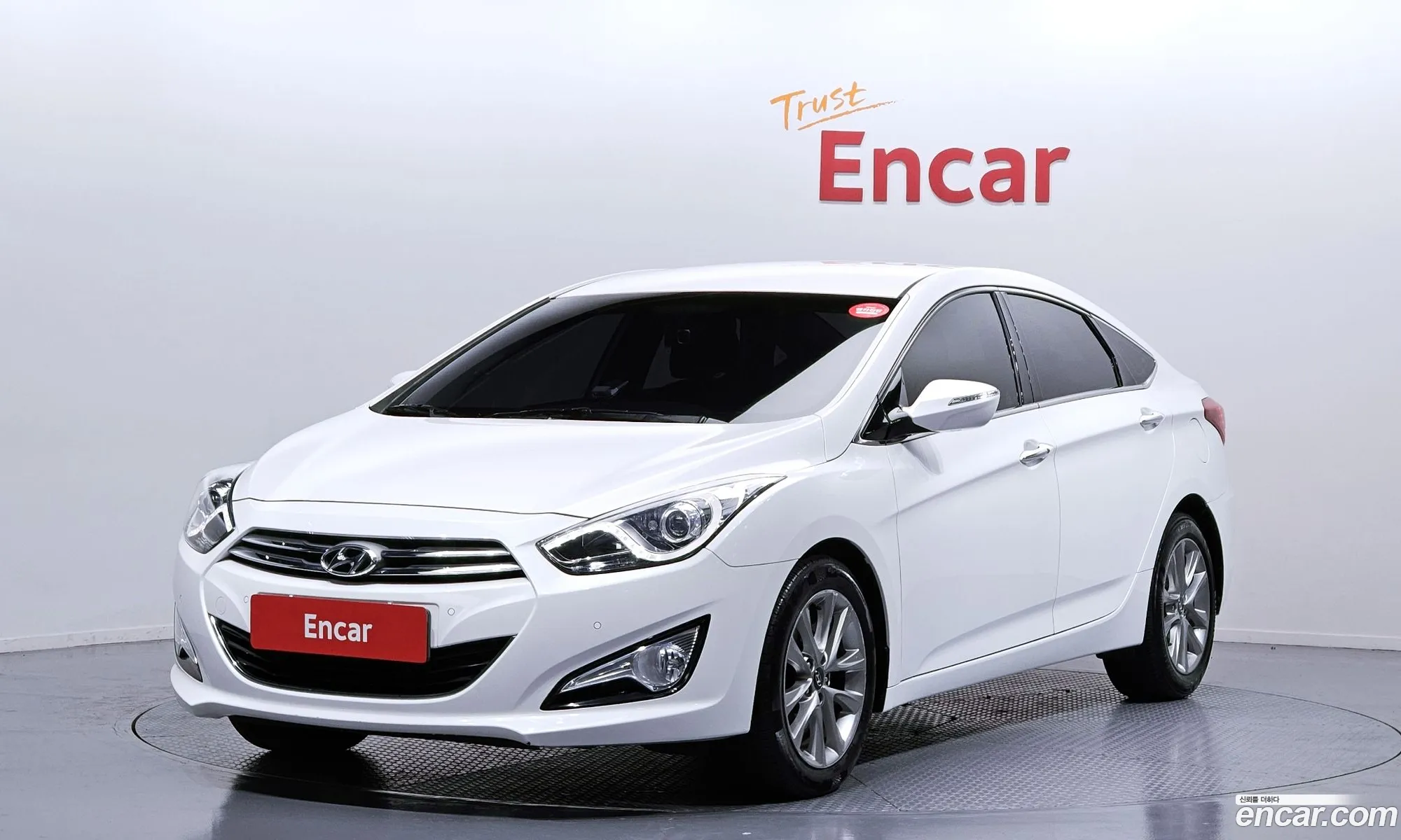 Hyundai i40 Saloon 2014 — 18