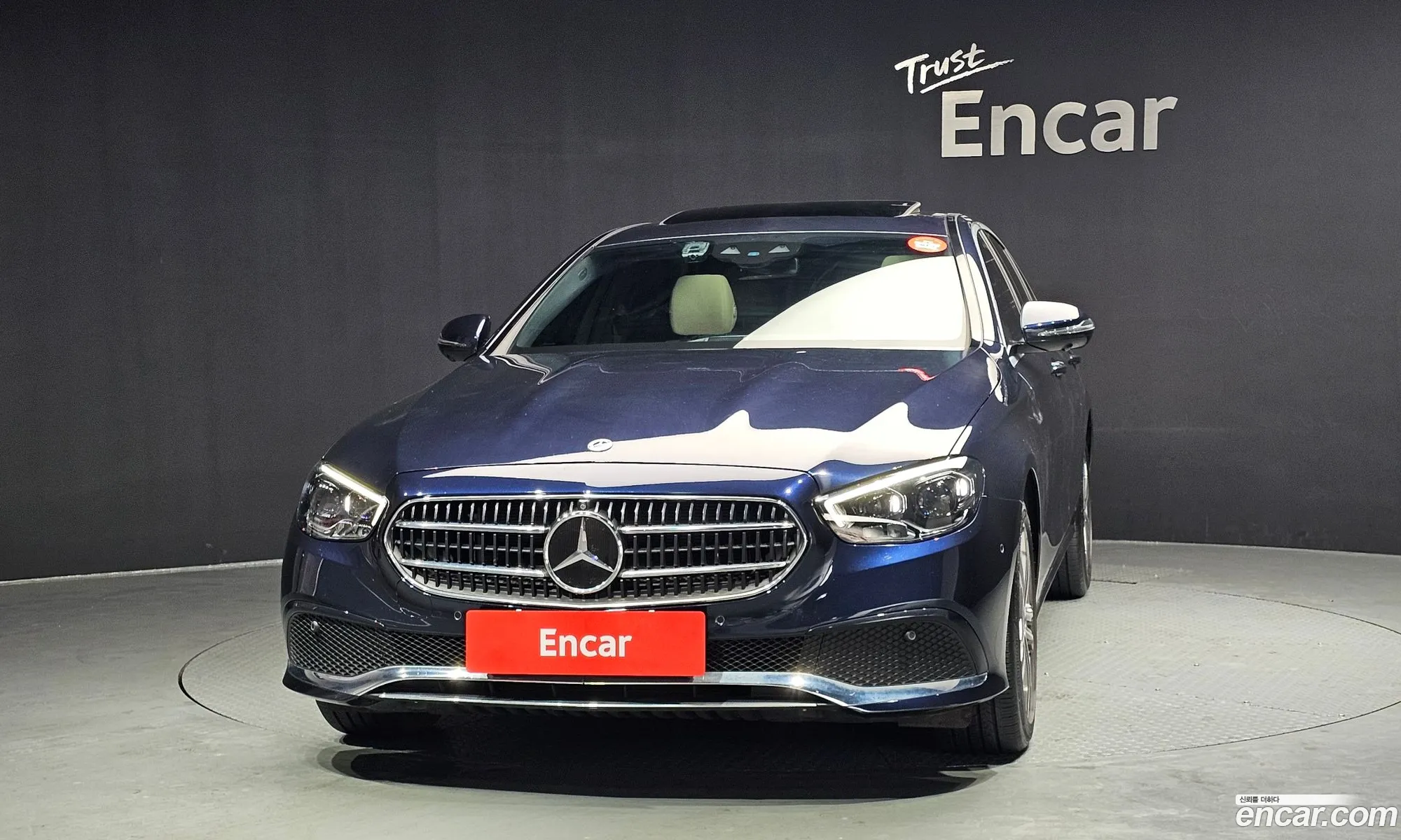 Mercedes-Benz E-Class W213 2022 — 11