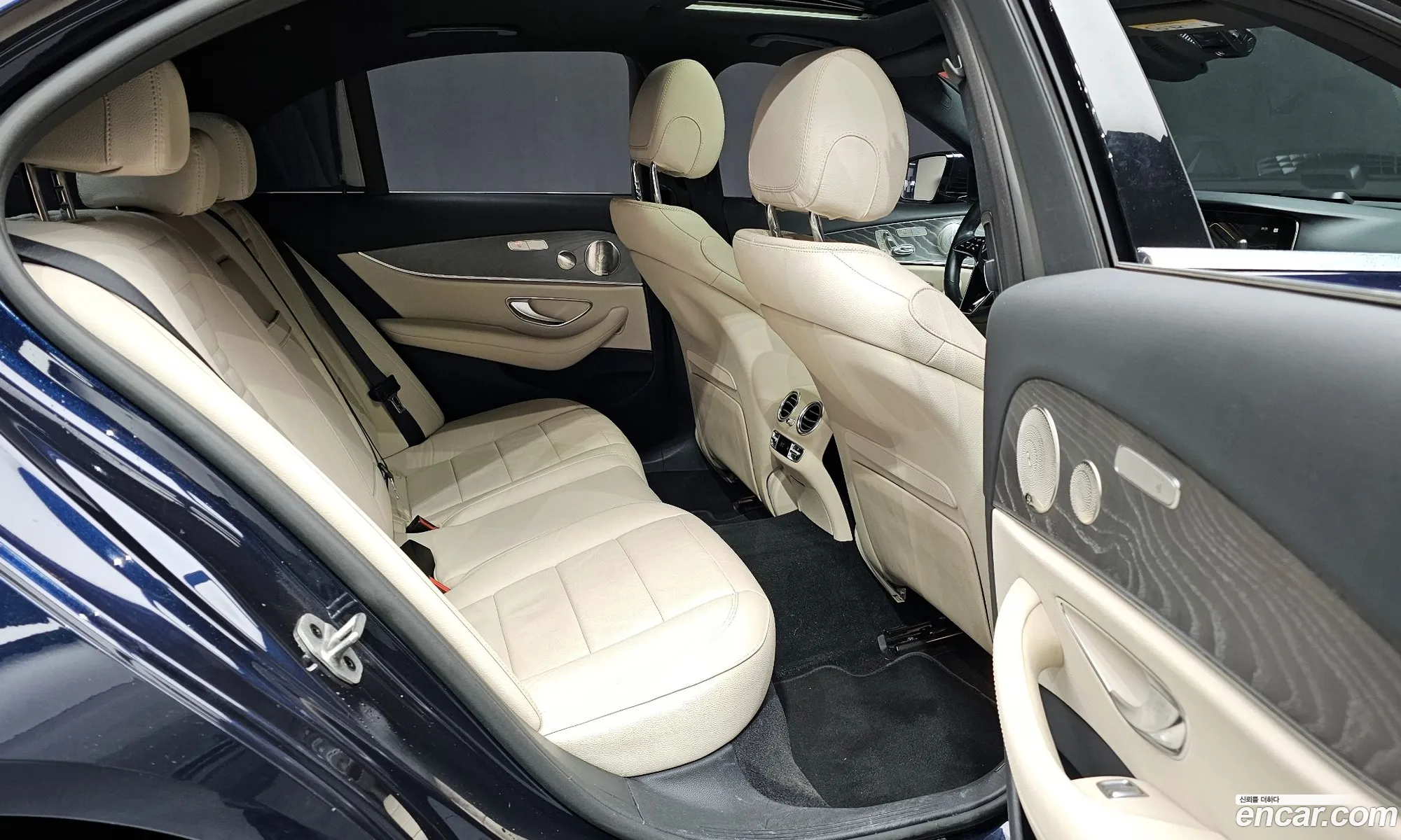 Mercedes-Benz E-Class W213 2022 — 8