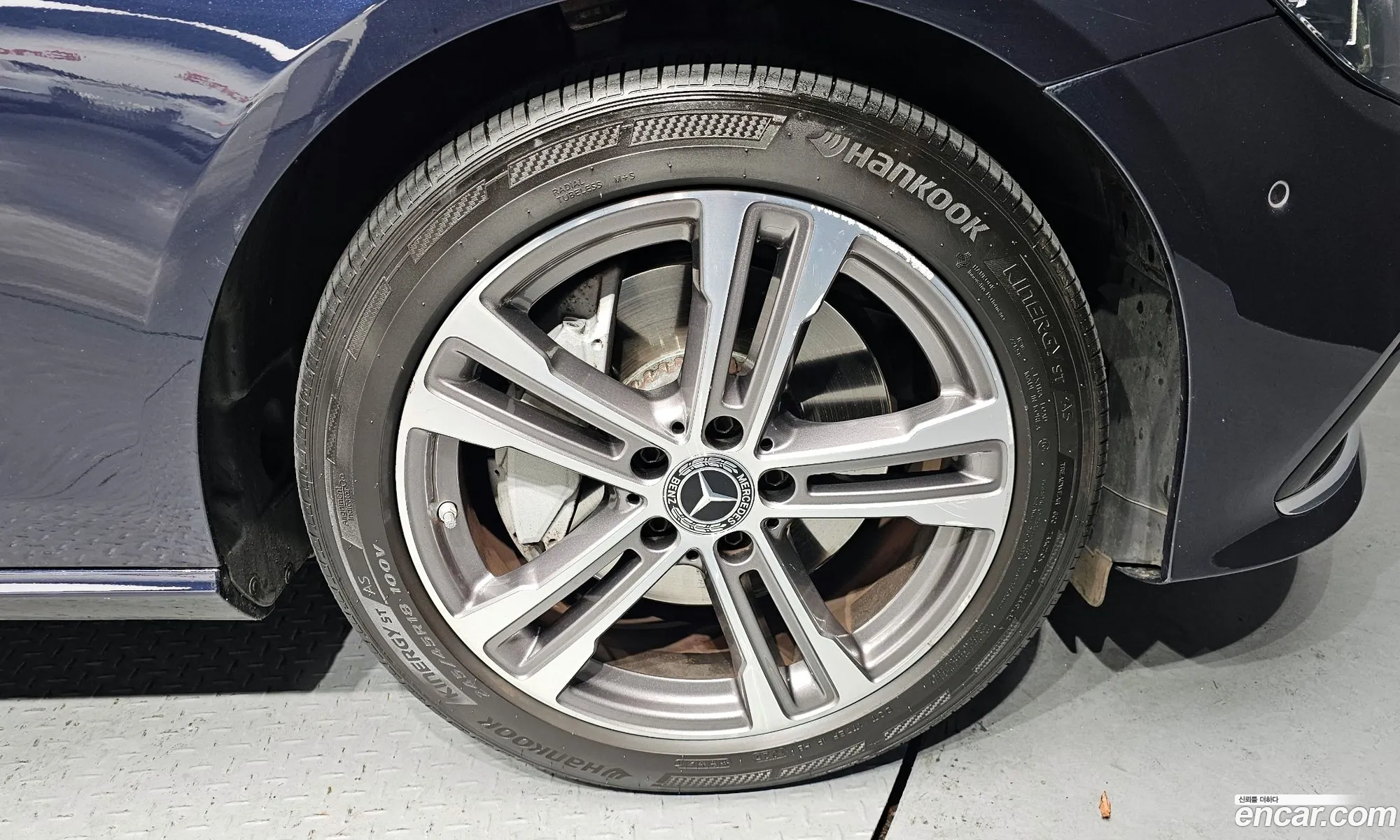 Mercedes-Benz E-Class W213 2022 — 4