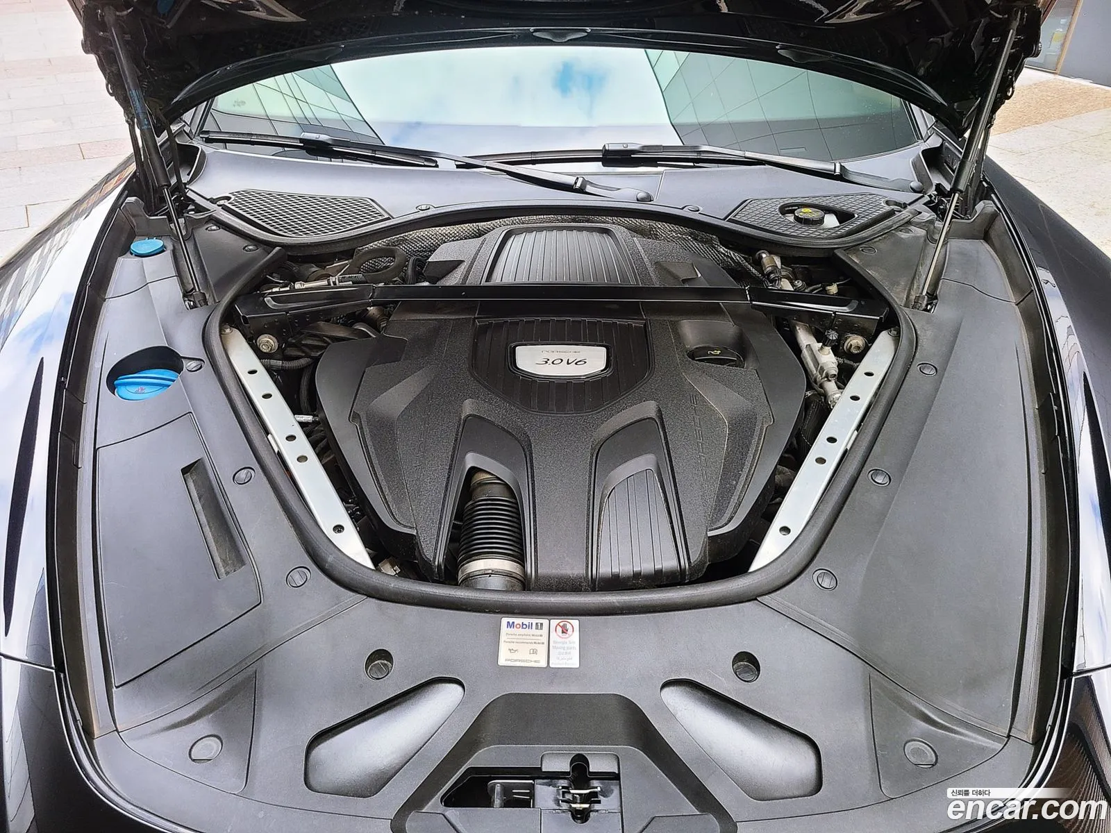 Porsche Panamera 2018 — 13