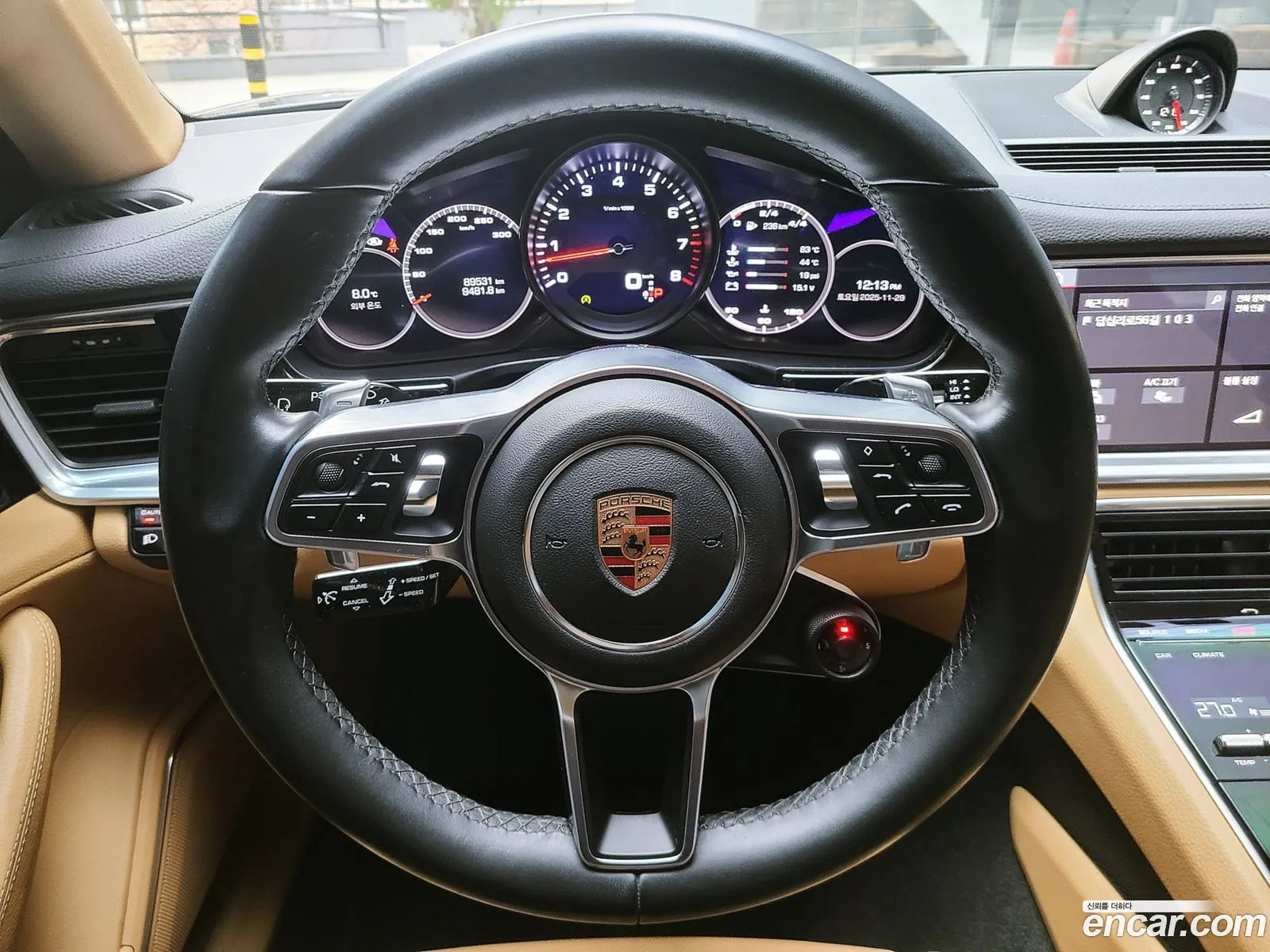 Porsche Panamera 2018 — 18