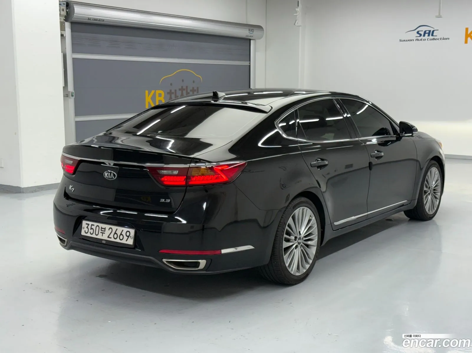 Kia K7 2017 — 7