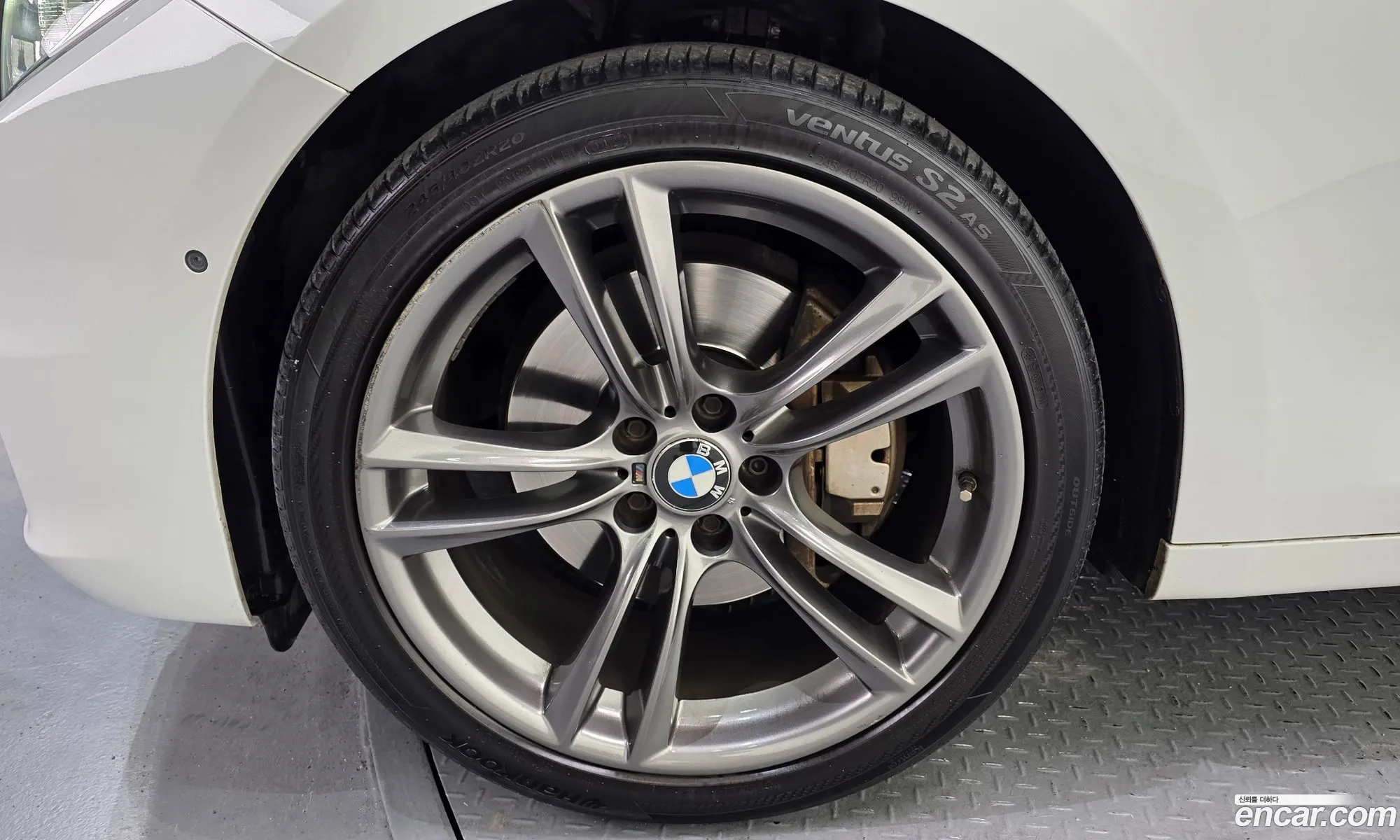 BMW 5 Series GT 2014 WBA5N210XFD497798 — 11
