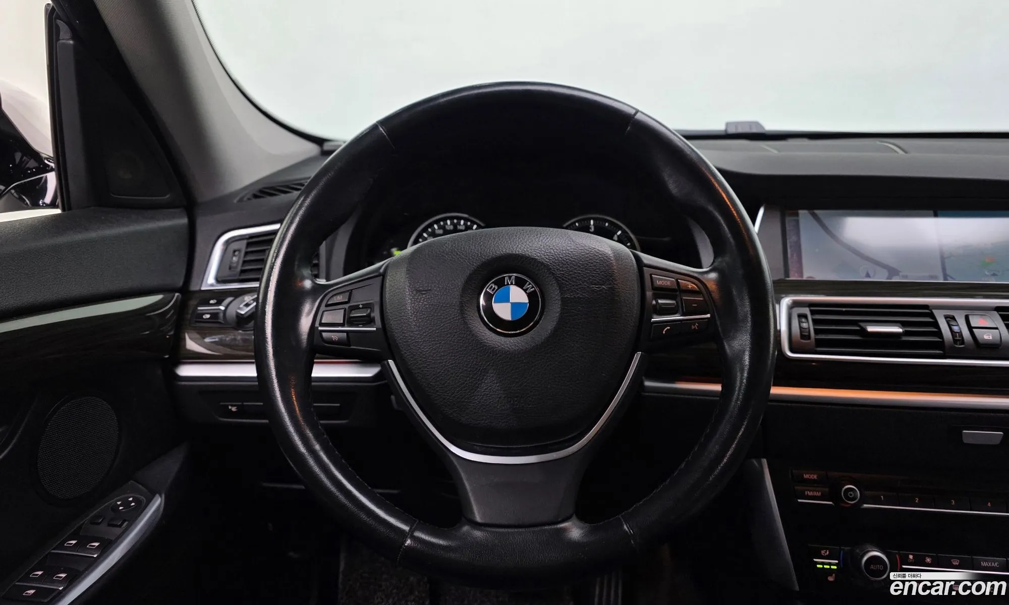 BMW 5 Series GT 2014 WBA5N210XFD497798 — 14