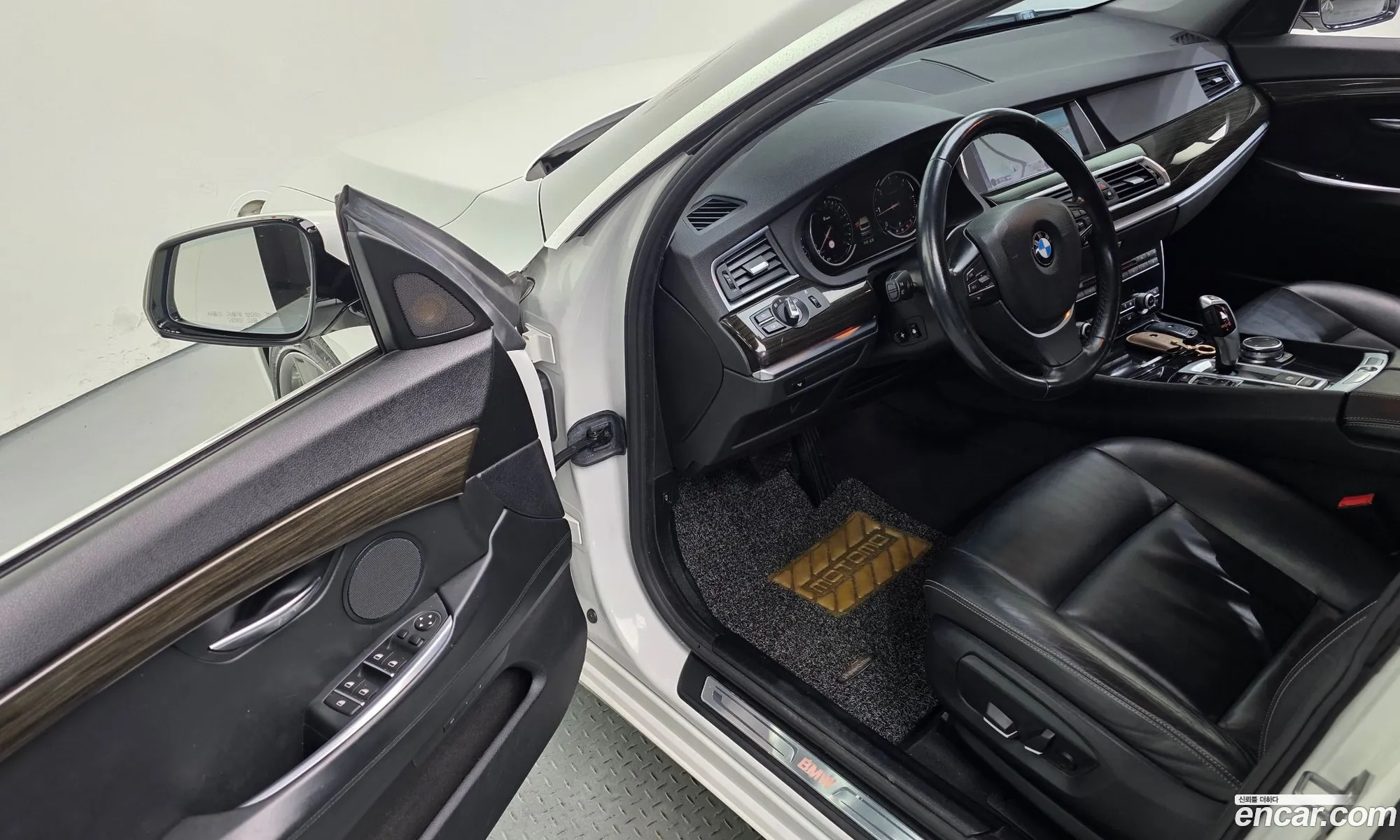 BMW 5 Series GT 2014 WBA5N210XFD497798 — 15