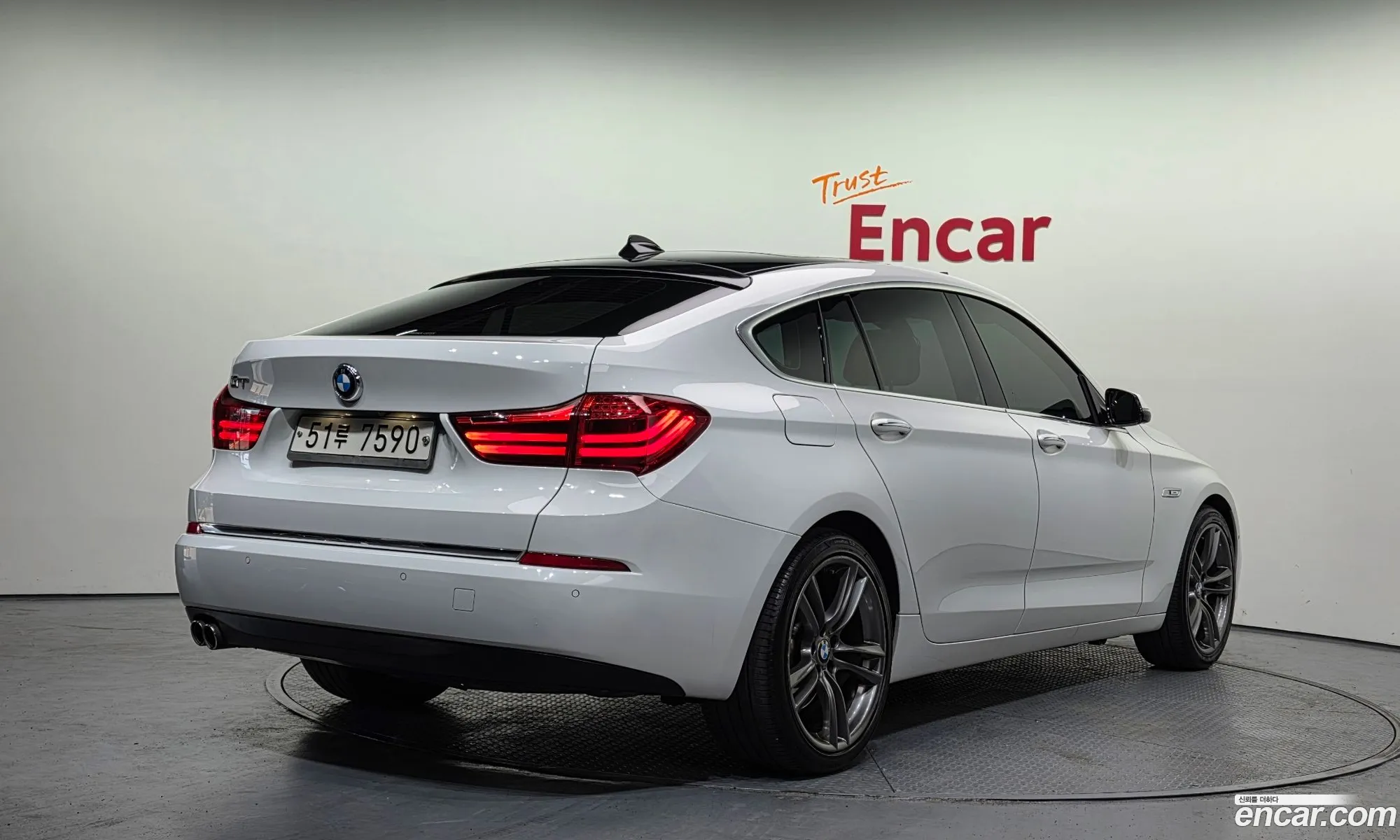 BMW 5 Series GT 2014 WBA5N210XFD497798 — 9
