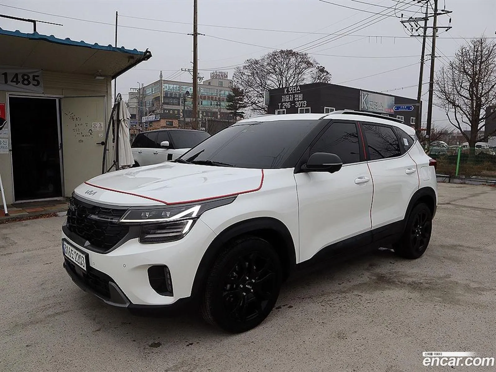 Kia Seltos 2023 — 17