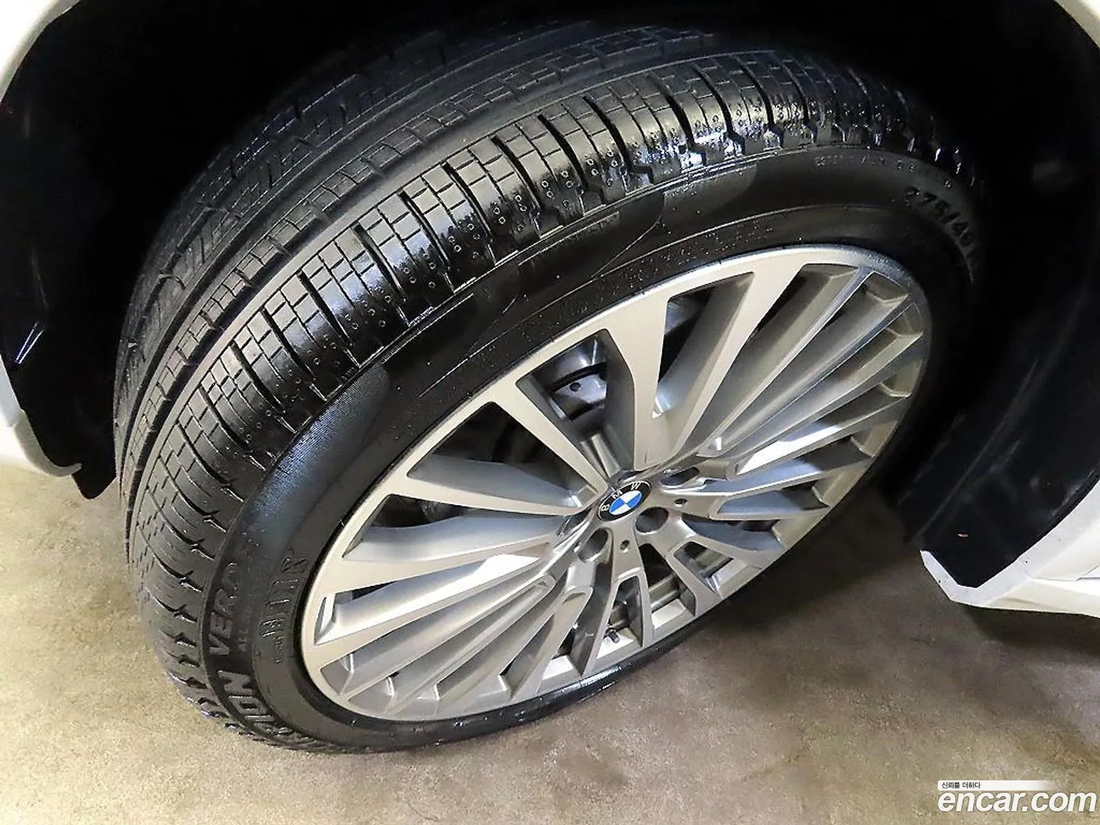 BMW X7 2021 — 11