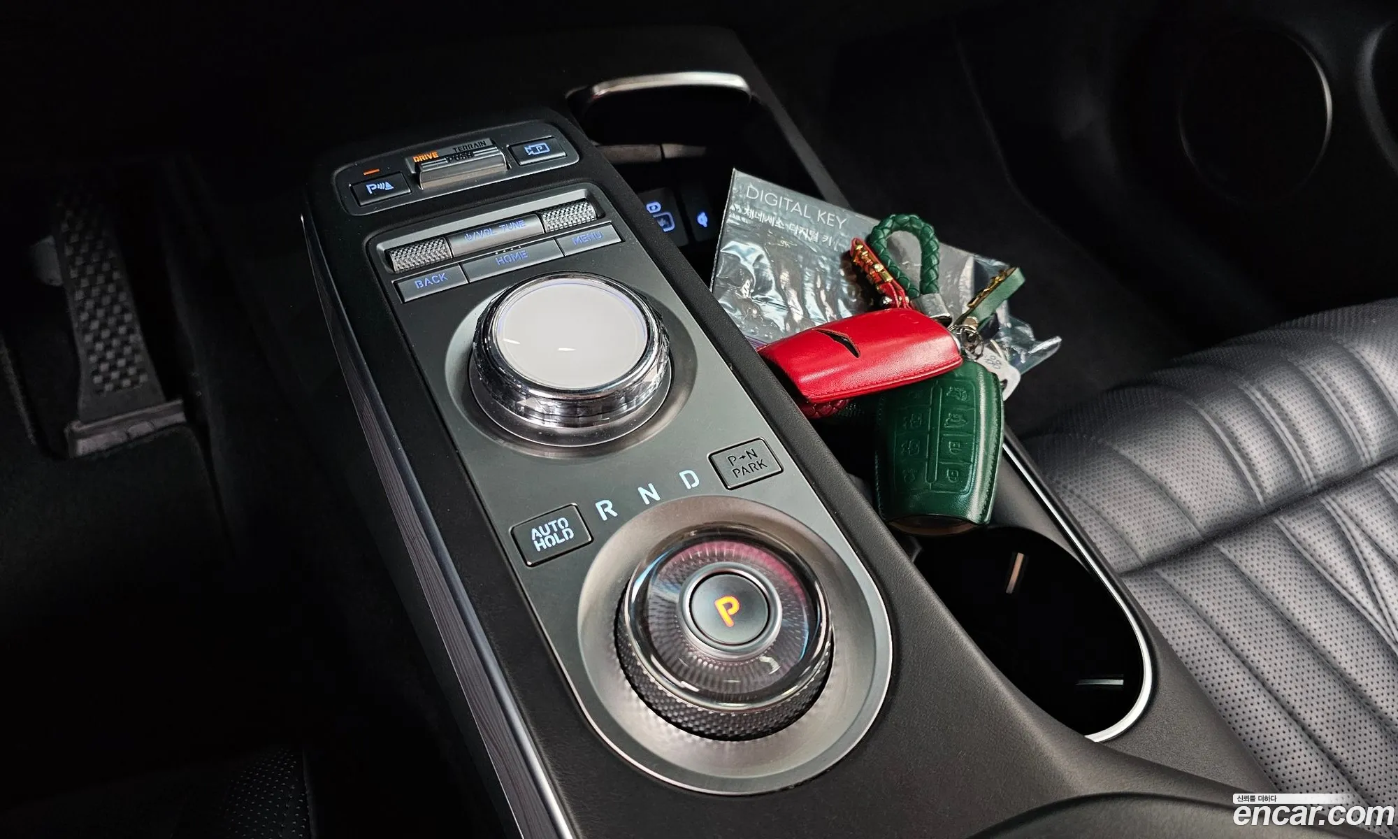 Genesis GV70 2021 — 2