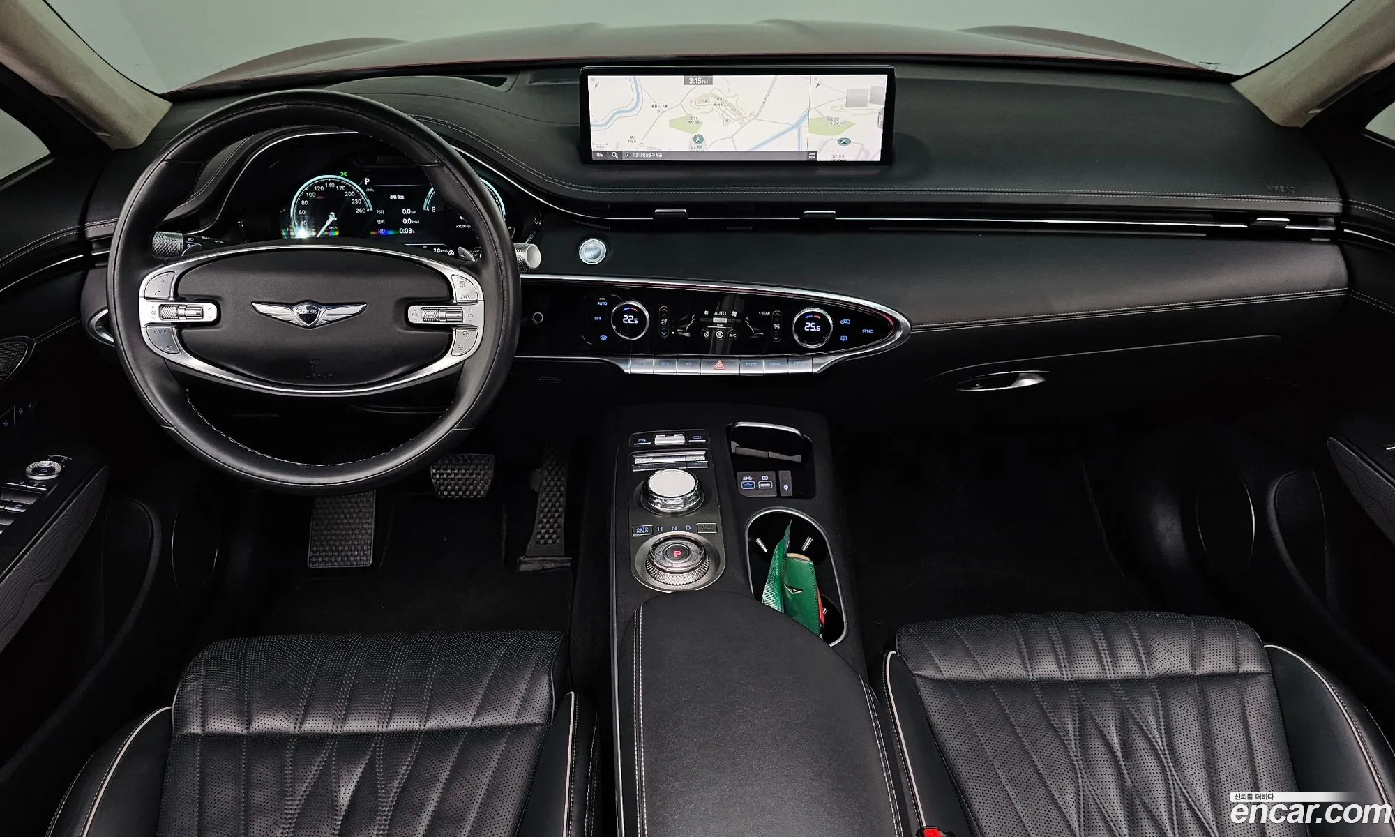 Genesis GV70 2021 — 17