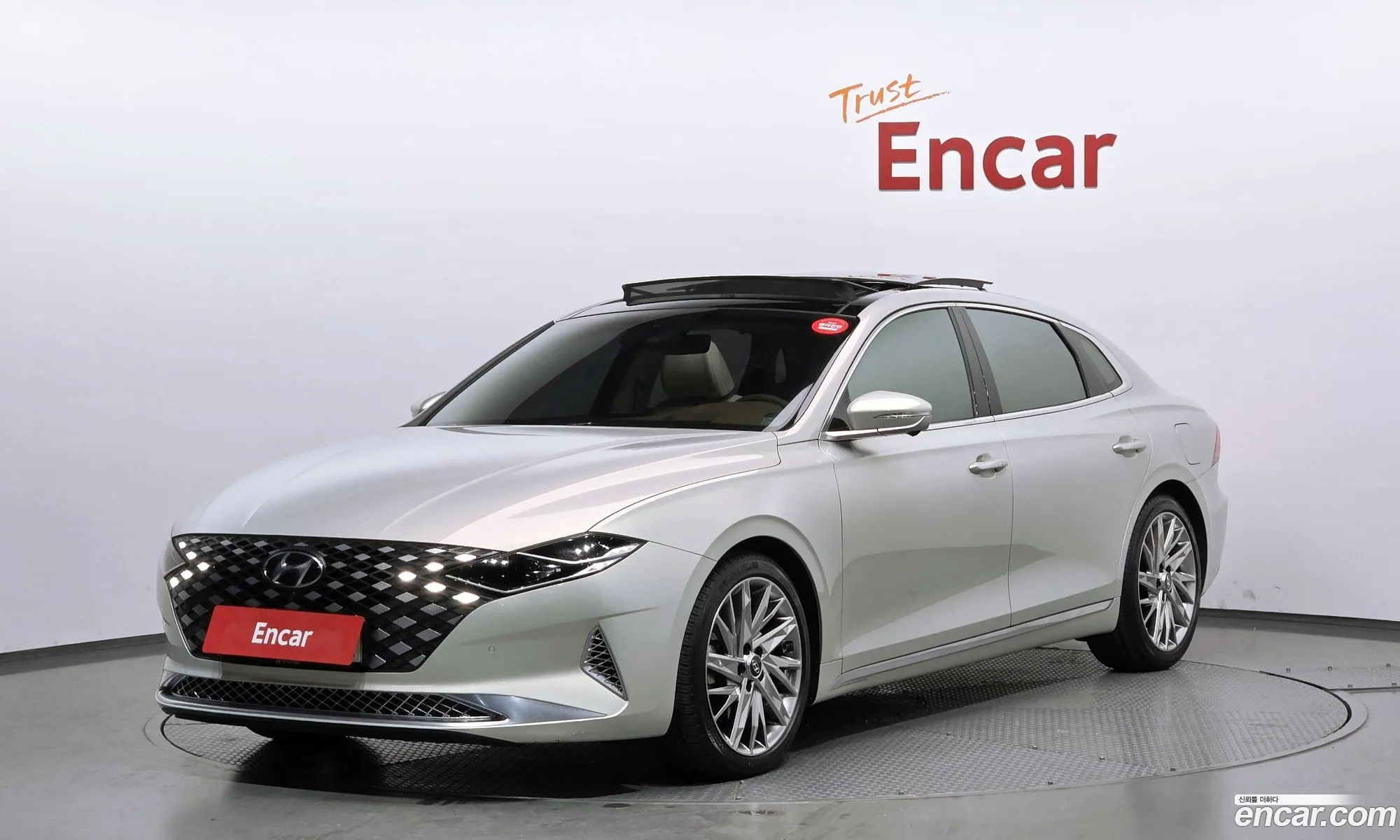 Hyundai Grandeur IG 2020 — 20