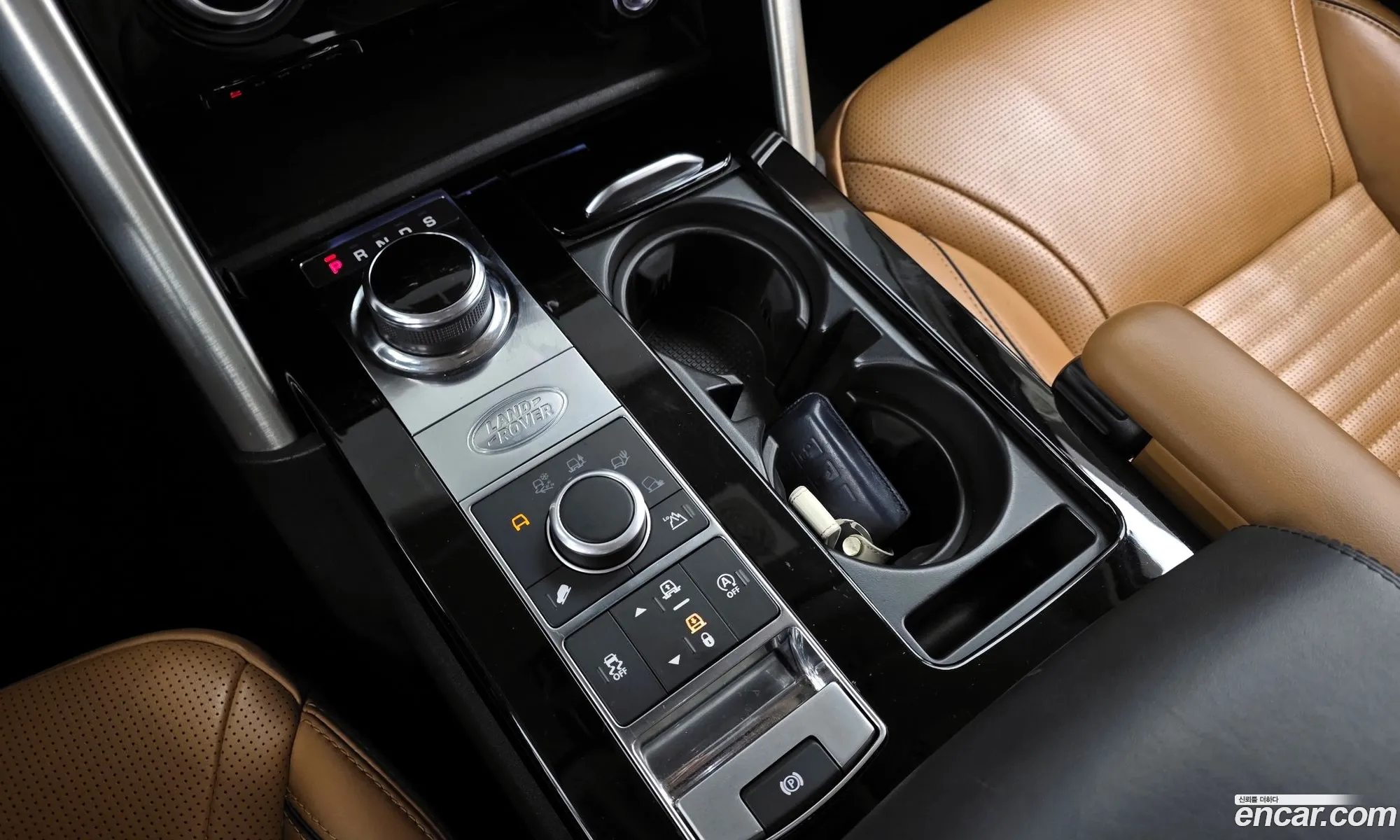 Land Rover Discovery 5 2019 SALRA2BK9KA091130 — 7
