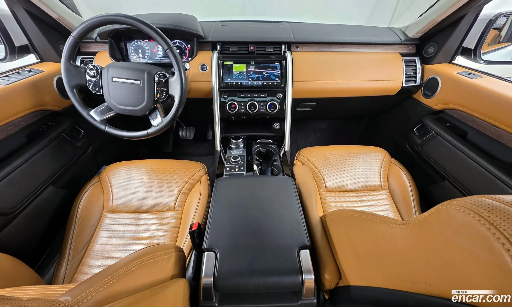 Land Rover Discovery 5 2019 SALRA2BK9KA091130 — 19