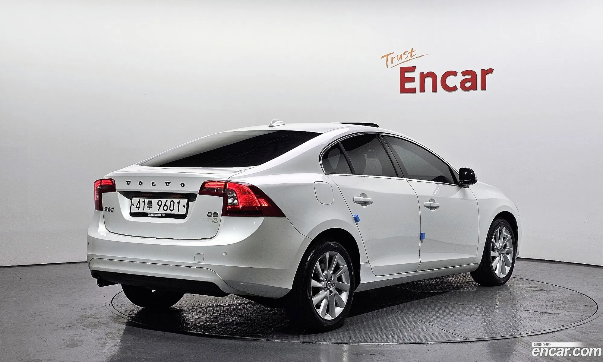 Volvo S60 2014 YV1FS84BBE2304514 — 4