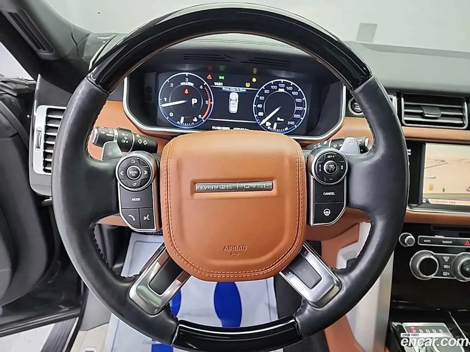 Land Rover Range Rover 2015 — 2