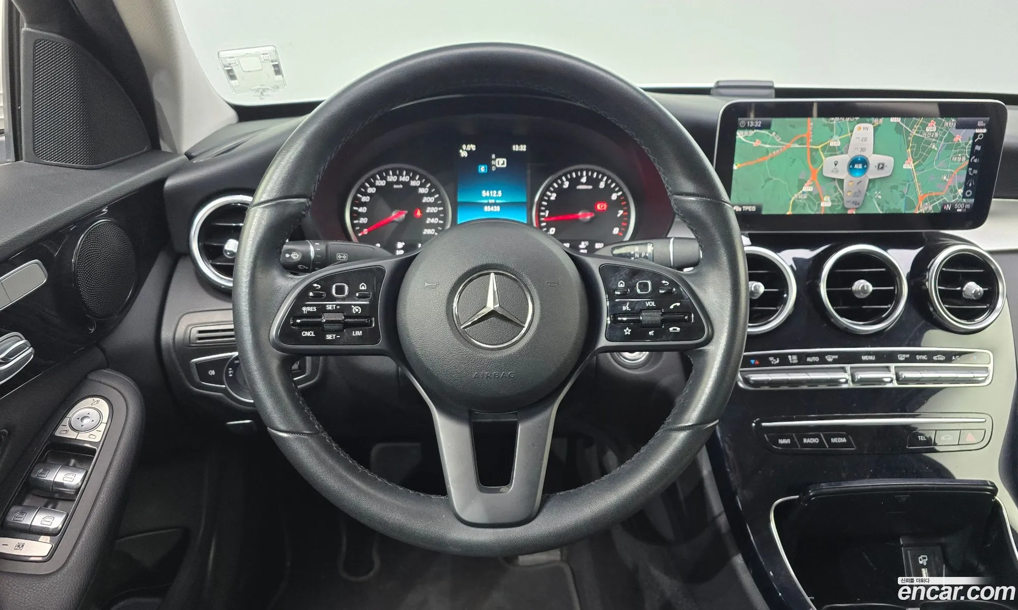 Mercedes-Benz C-Class W205 2019 — 16