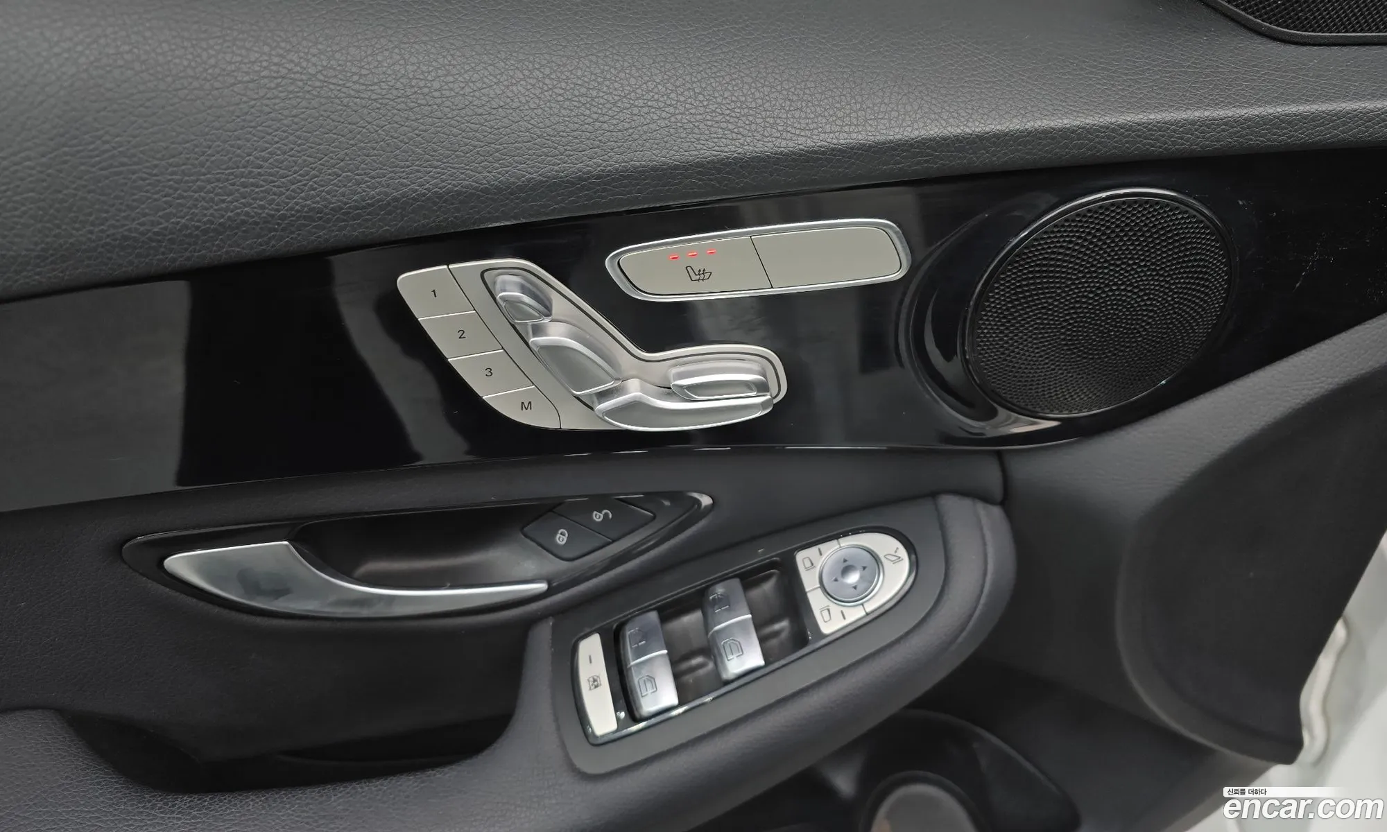 Mercedes-Benz C-Class W205 2019 — 13