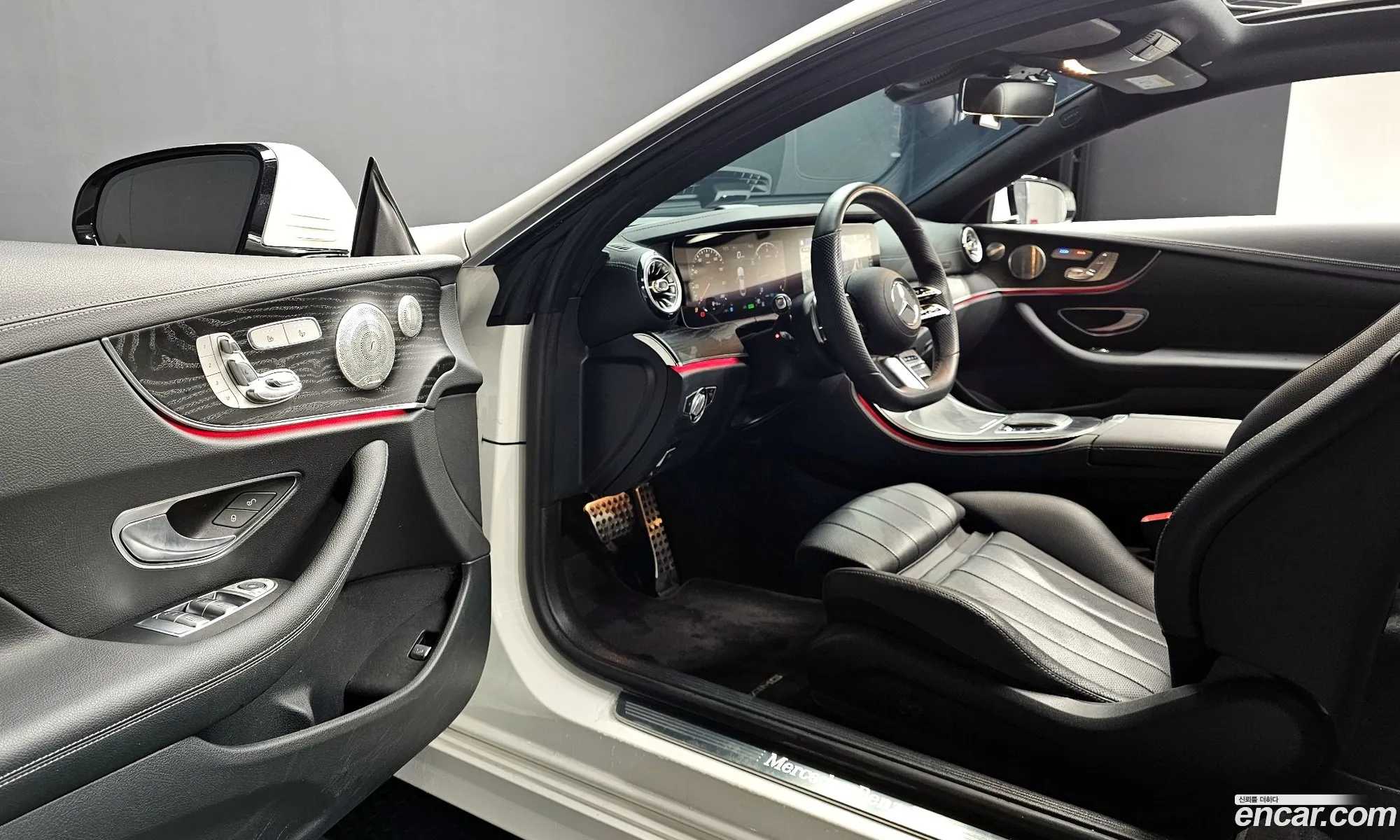 Mercedes-Benz E-Class W213 2022 — 15