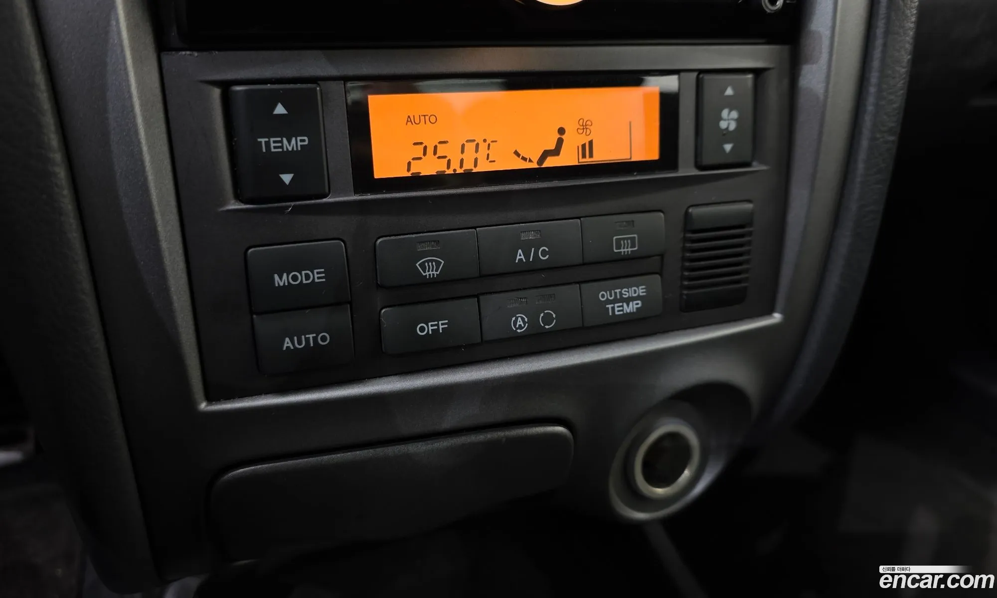 Hyundai Elantra XD 2002 — 15