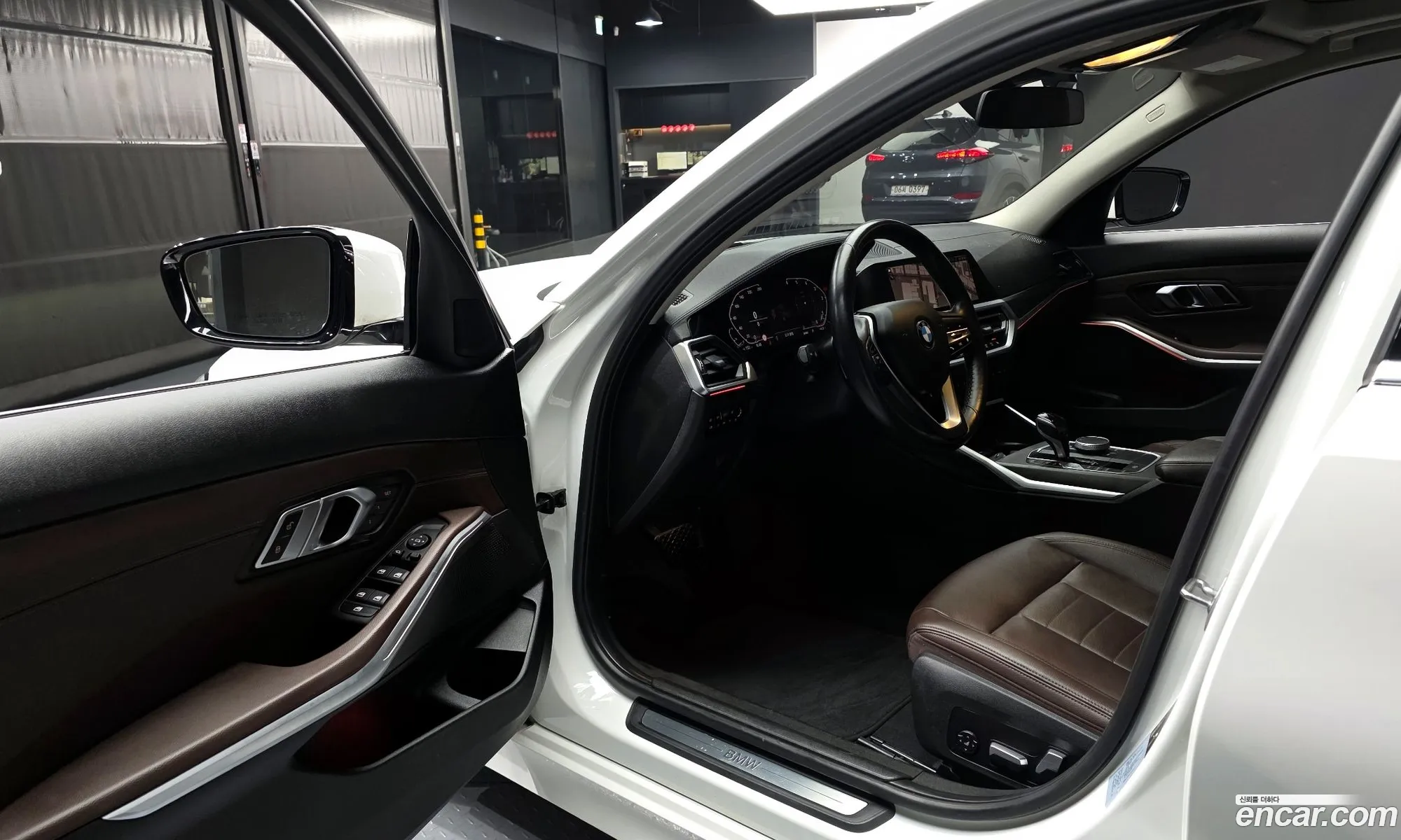BMW 3 Series 2019 WBA5V5109KAE18993 — 20