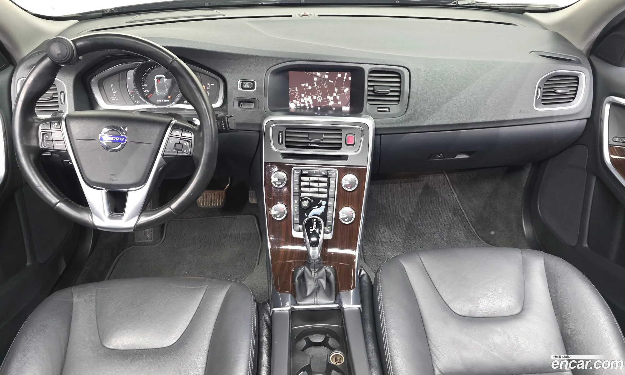 Volvo S60 2017 YV1FSA8BDJ2453483 — 9
