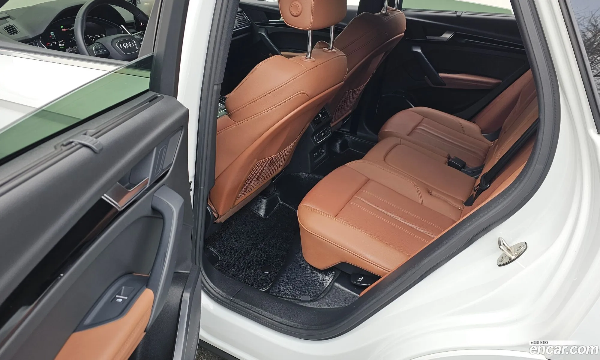 Audi Q5 2021 WAUZZZFY0M2097593 — 17