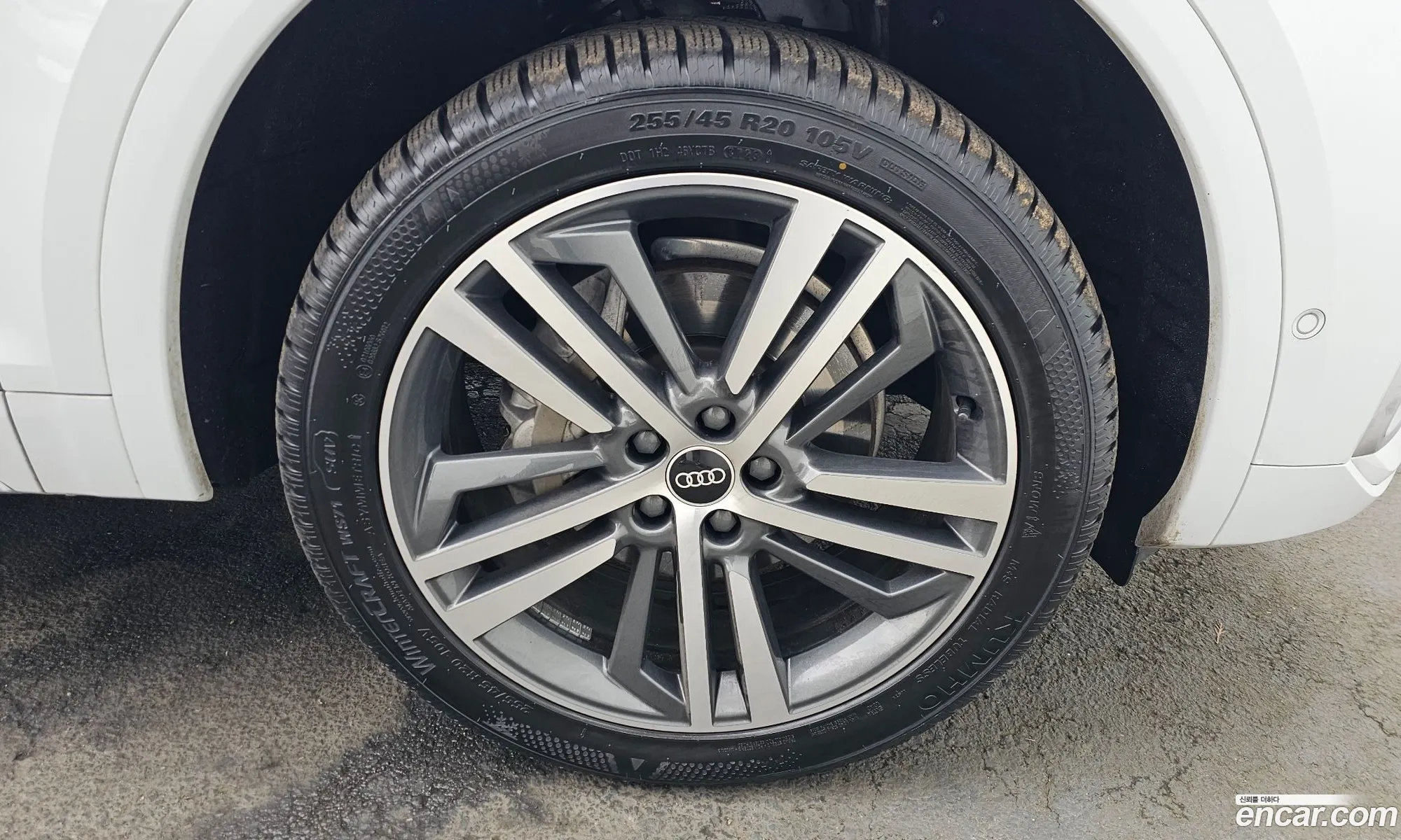 Audi Q5 2021 WAUZZZFY0M2097593 — 18