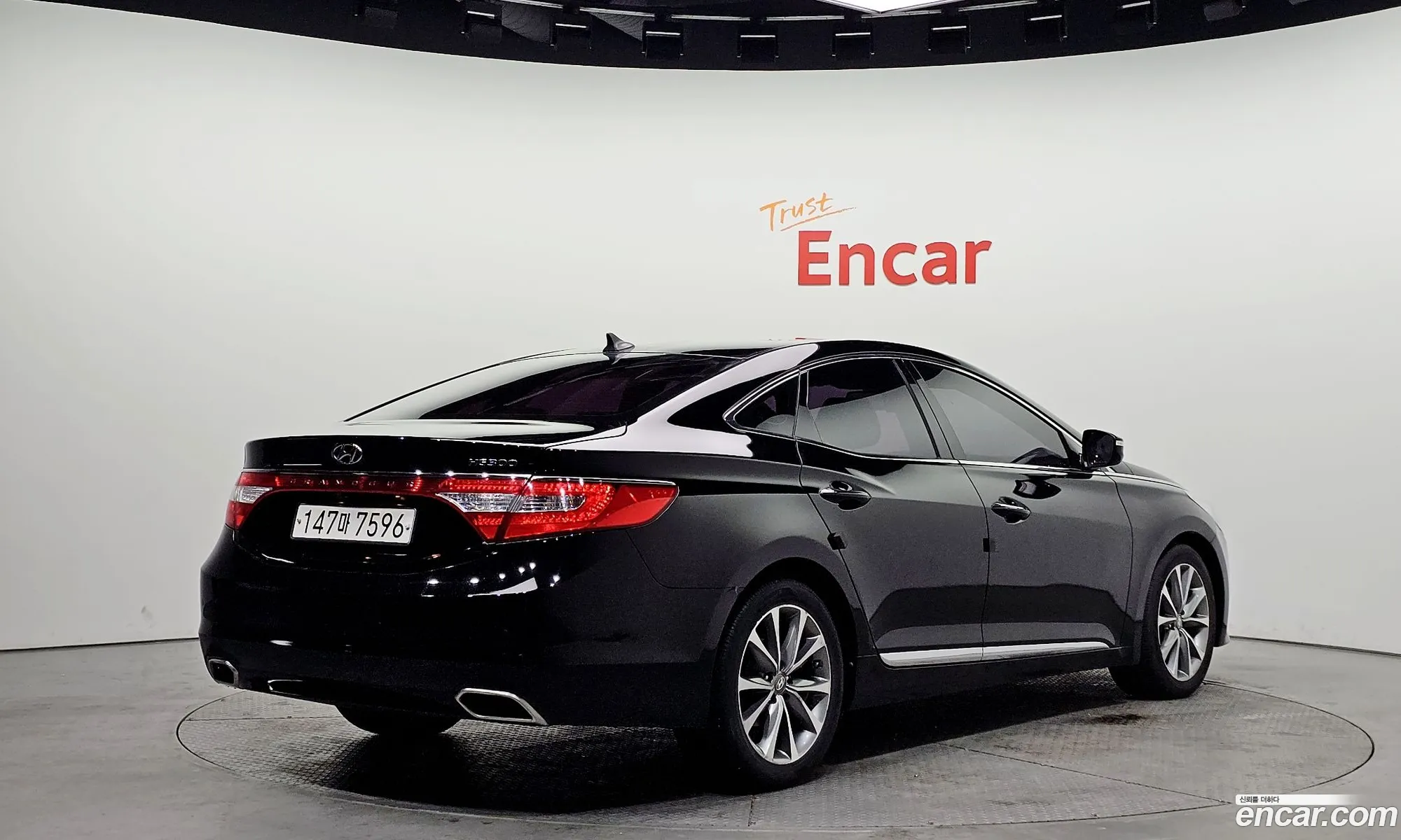 Hyundai Grandeur HG 2016 — 14