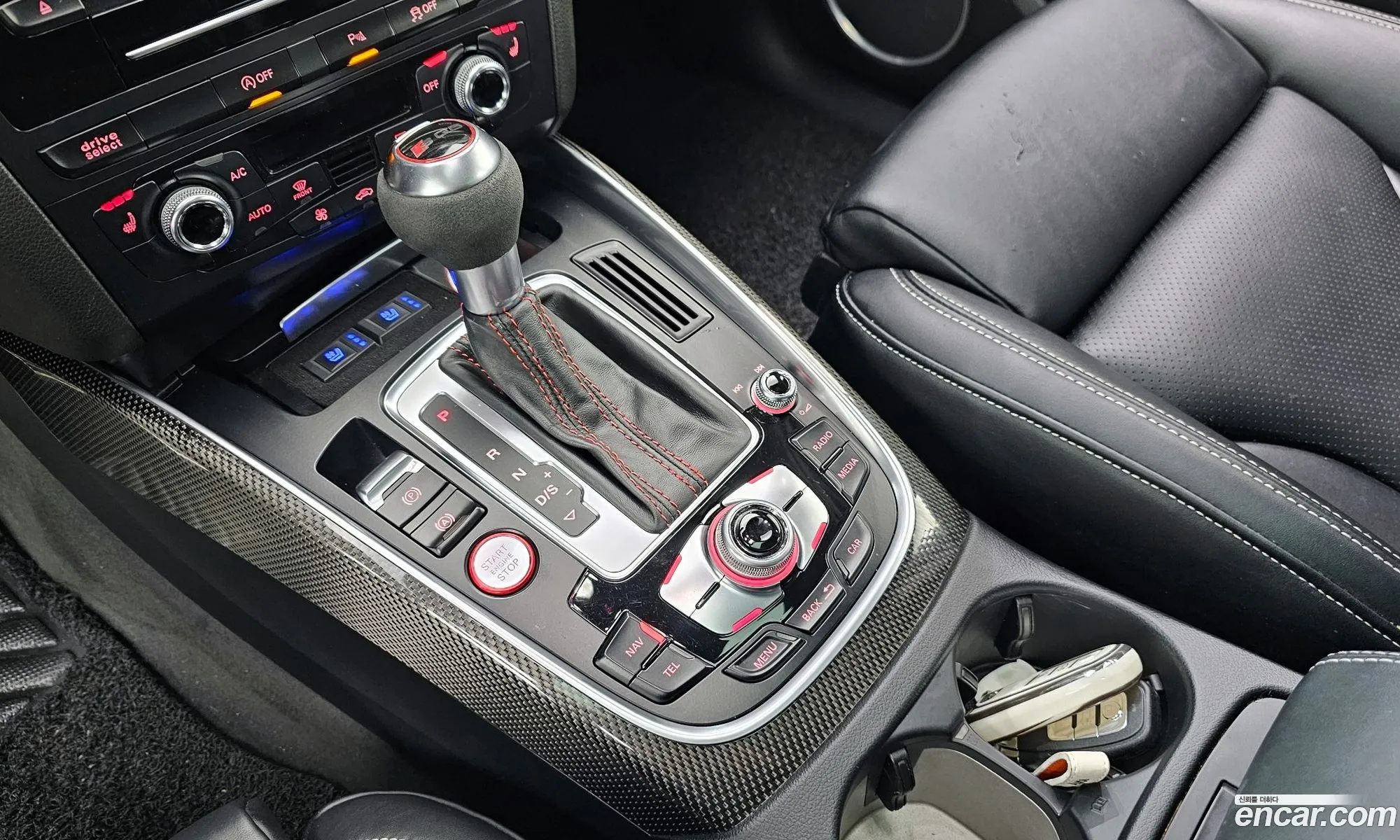 Audi SQ5 2015 WAUZZZ8R0GA042271 — 11