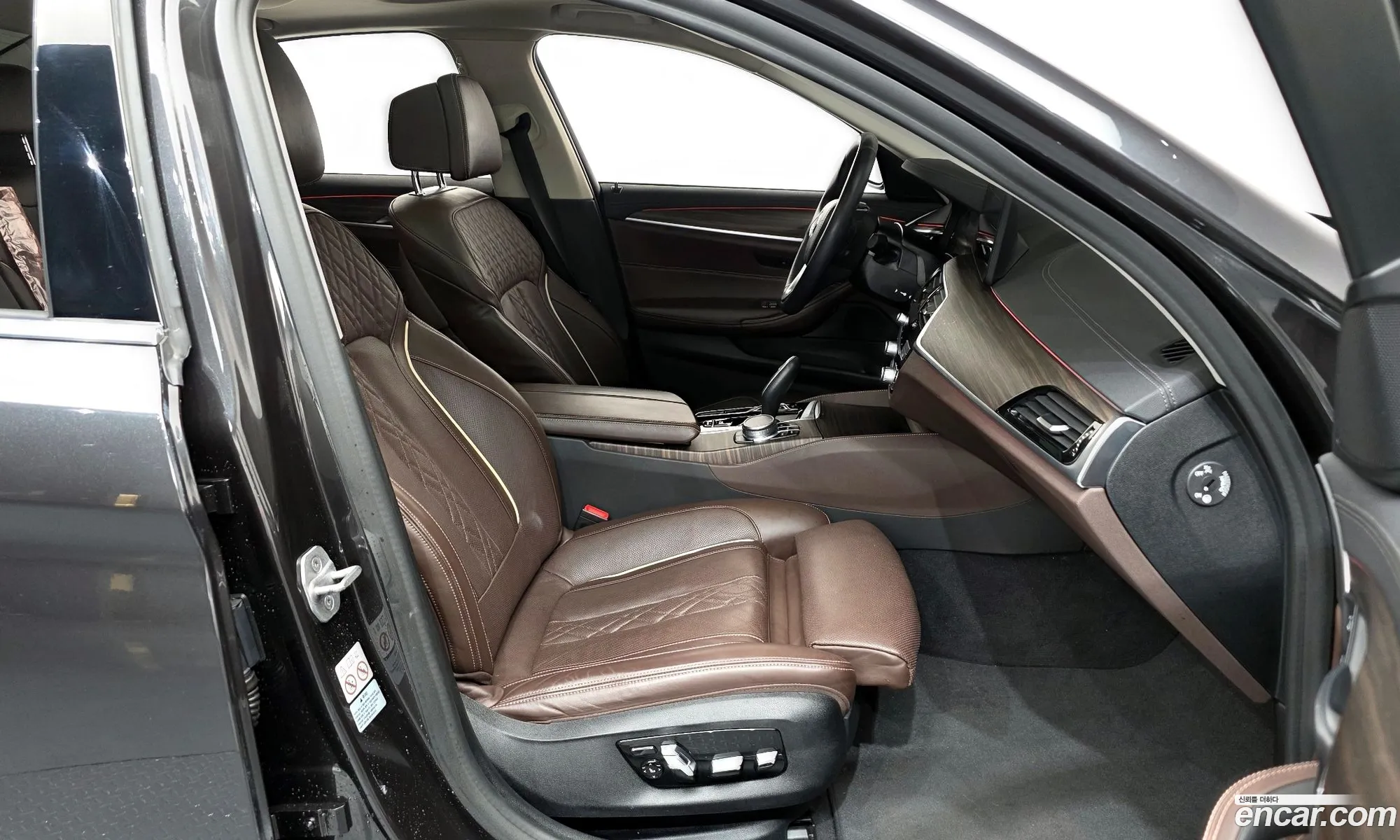 BMW 5 Series 2021 — 13