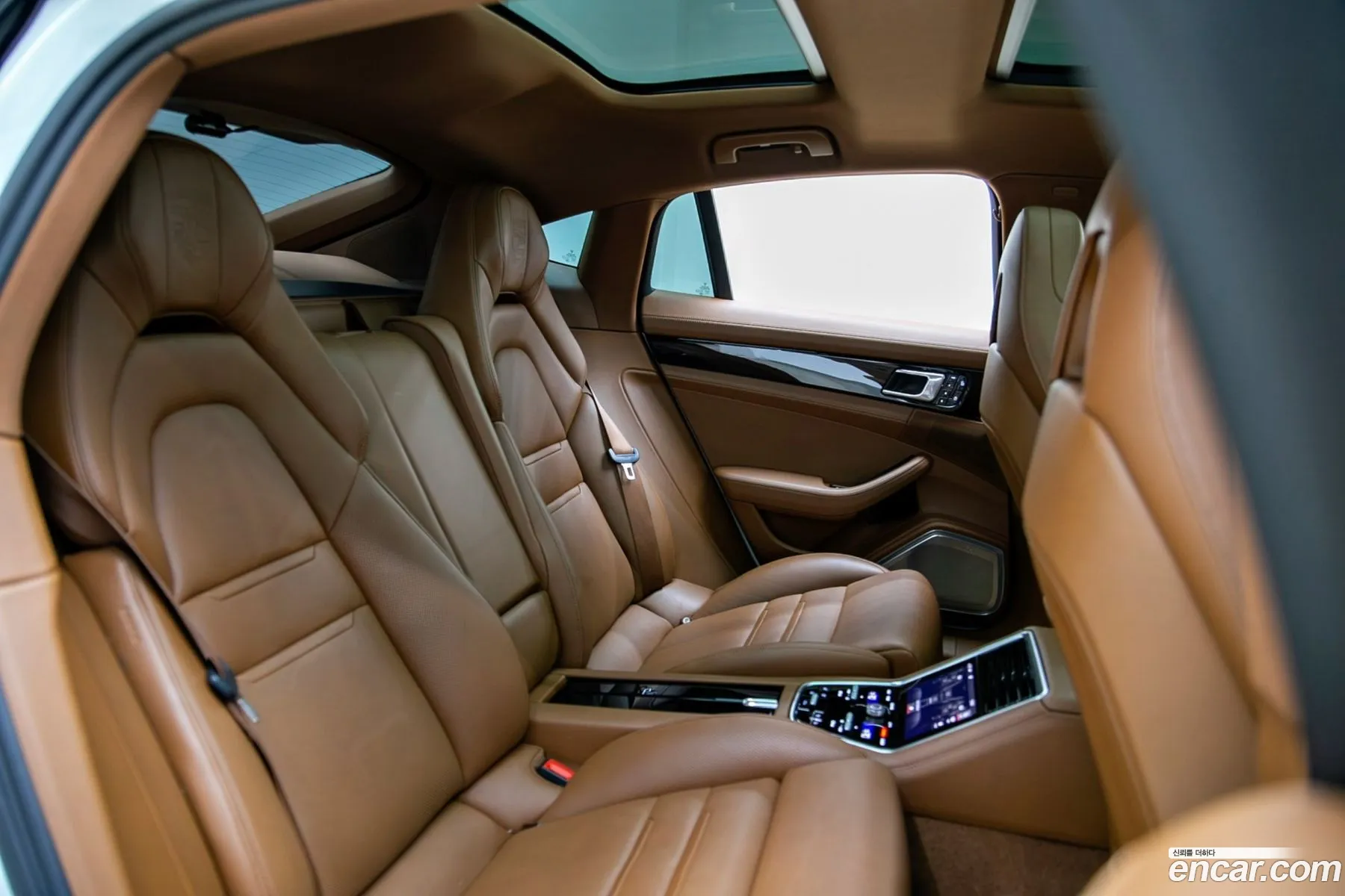 Porsche Panamera 2020 — 16