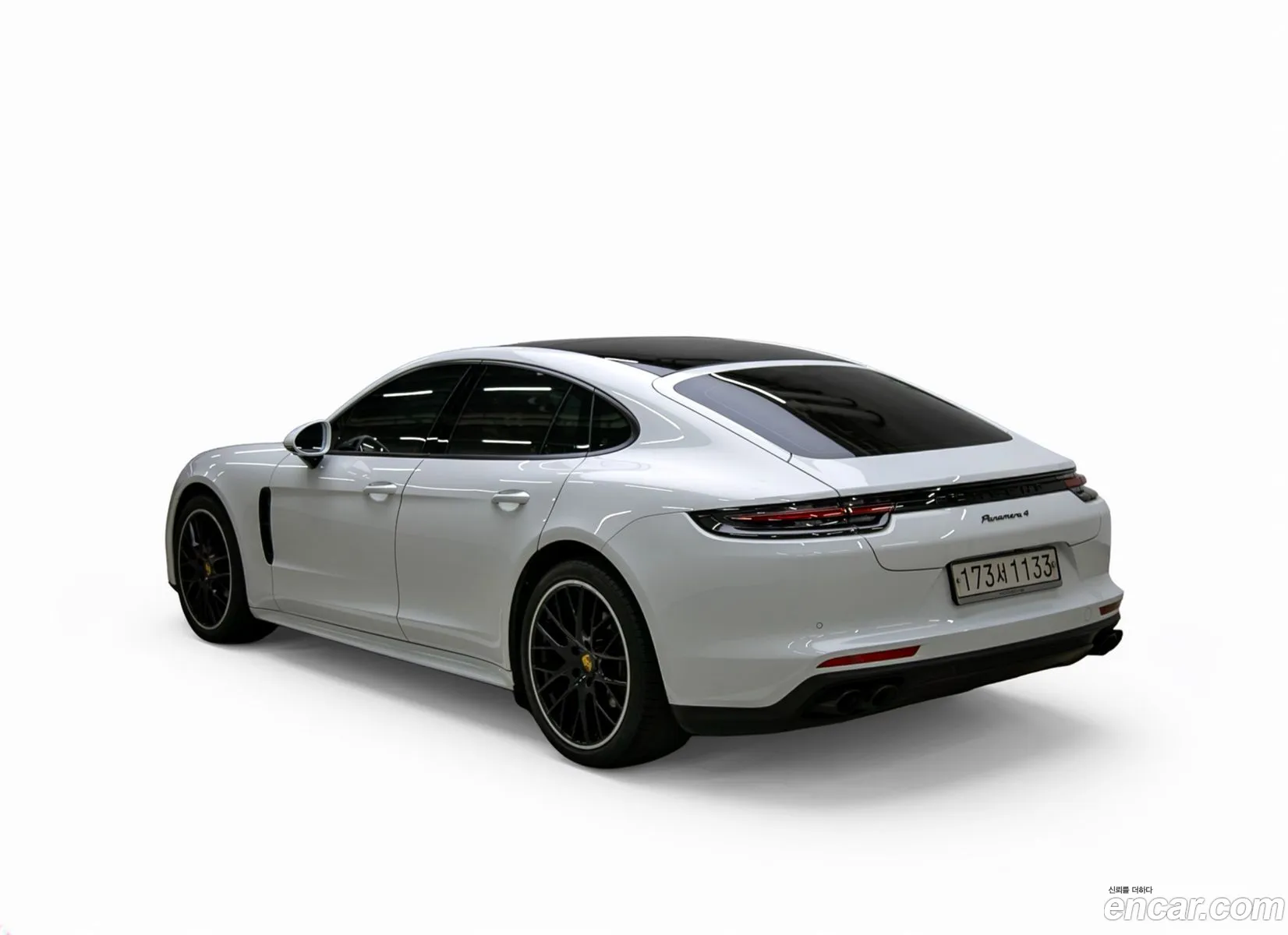 Porsche Panamera 2020 — 19