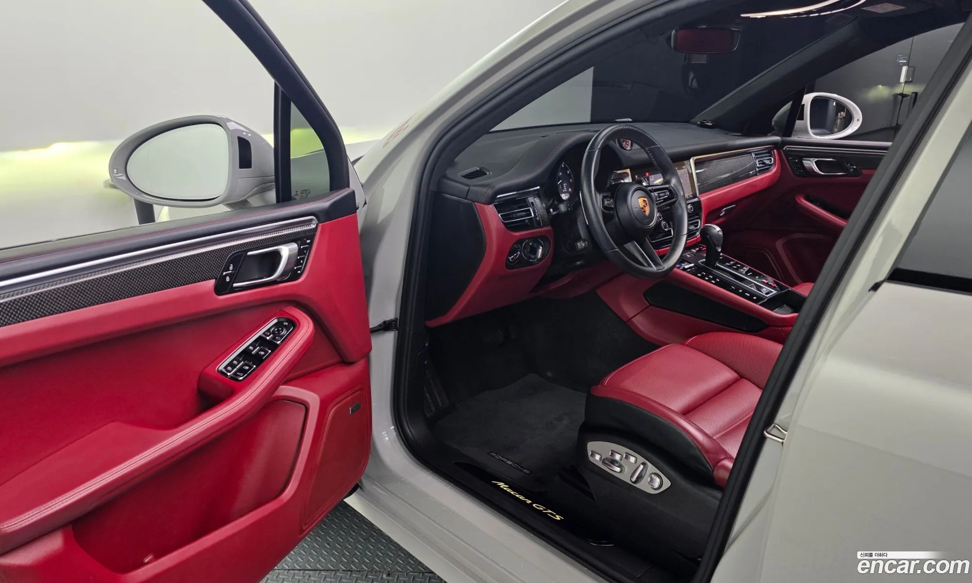 Porsche Macan 2022 WP1AF2954PLB55168 — 14