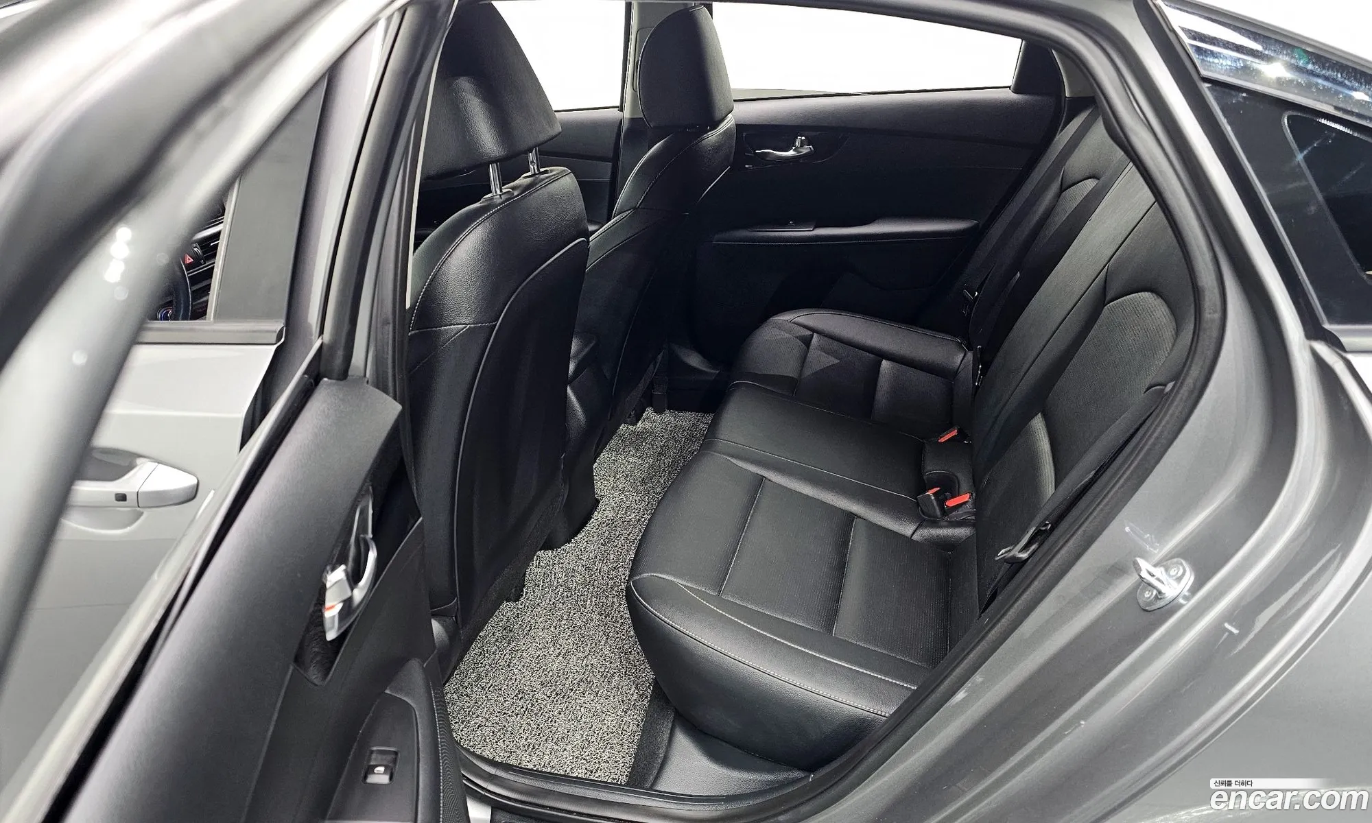Kia K3 2024 — 7