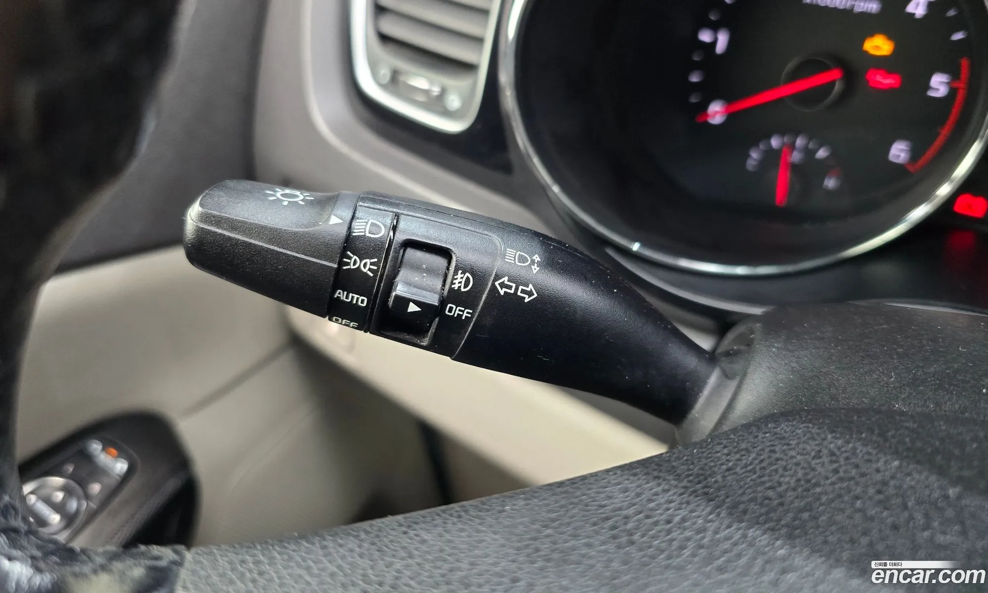 Kia Carnival 2015 — 2