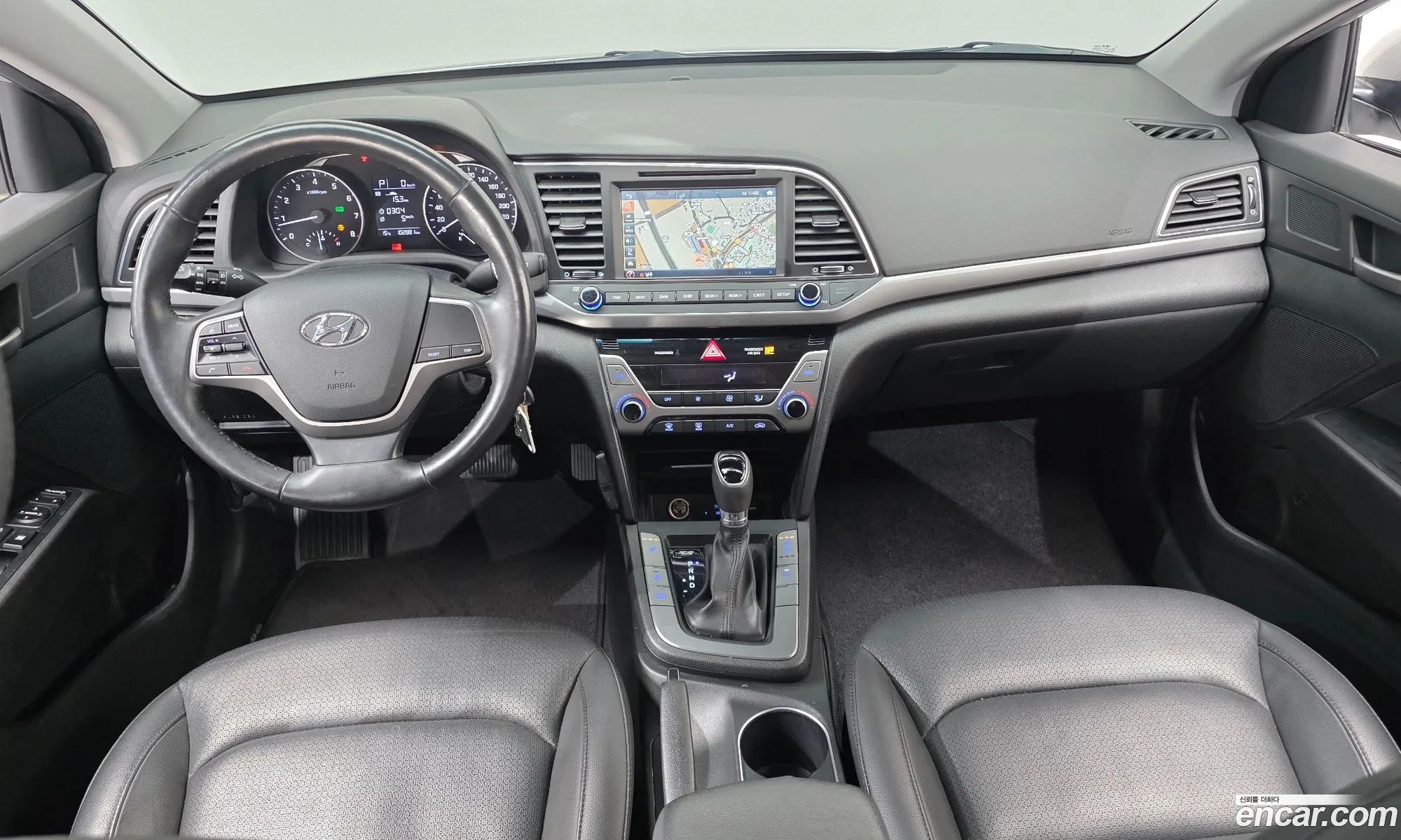 Hyundai Elantra AD 2016 — 6