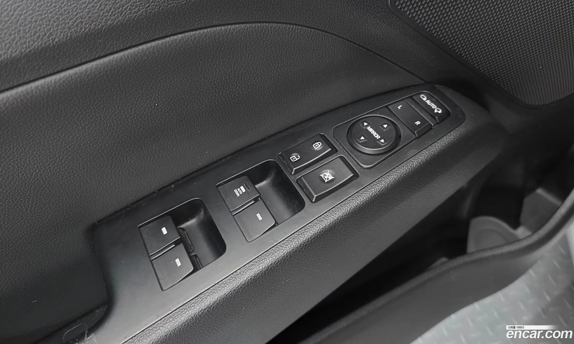 Hyundai Elantra AD 2016 — 7