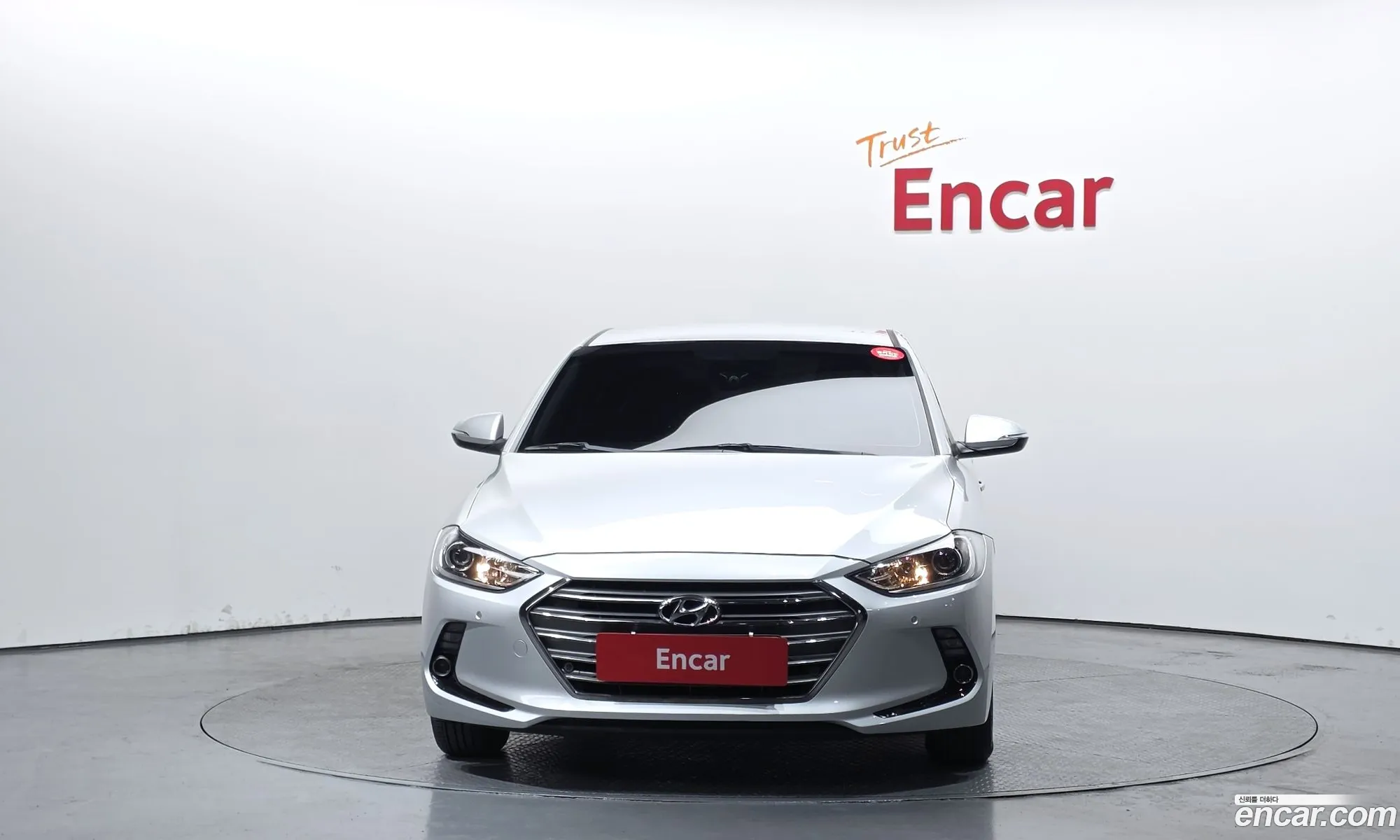 Hyundai Elantra AD 2016 — 4