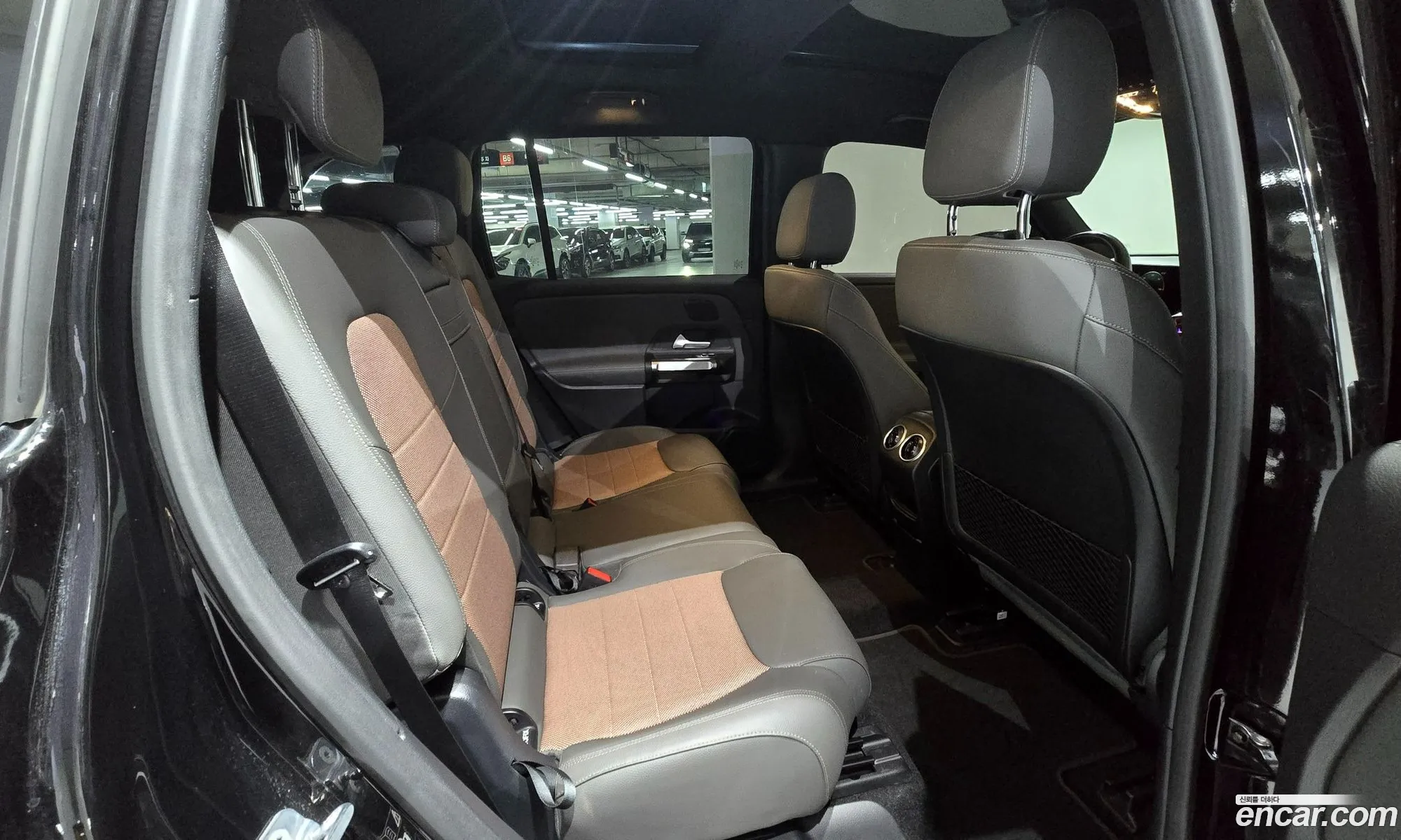 Mercedes-Benz EQB X243 2024 — 6
