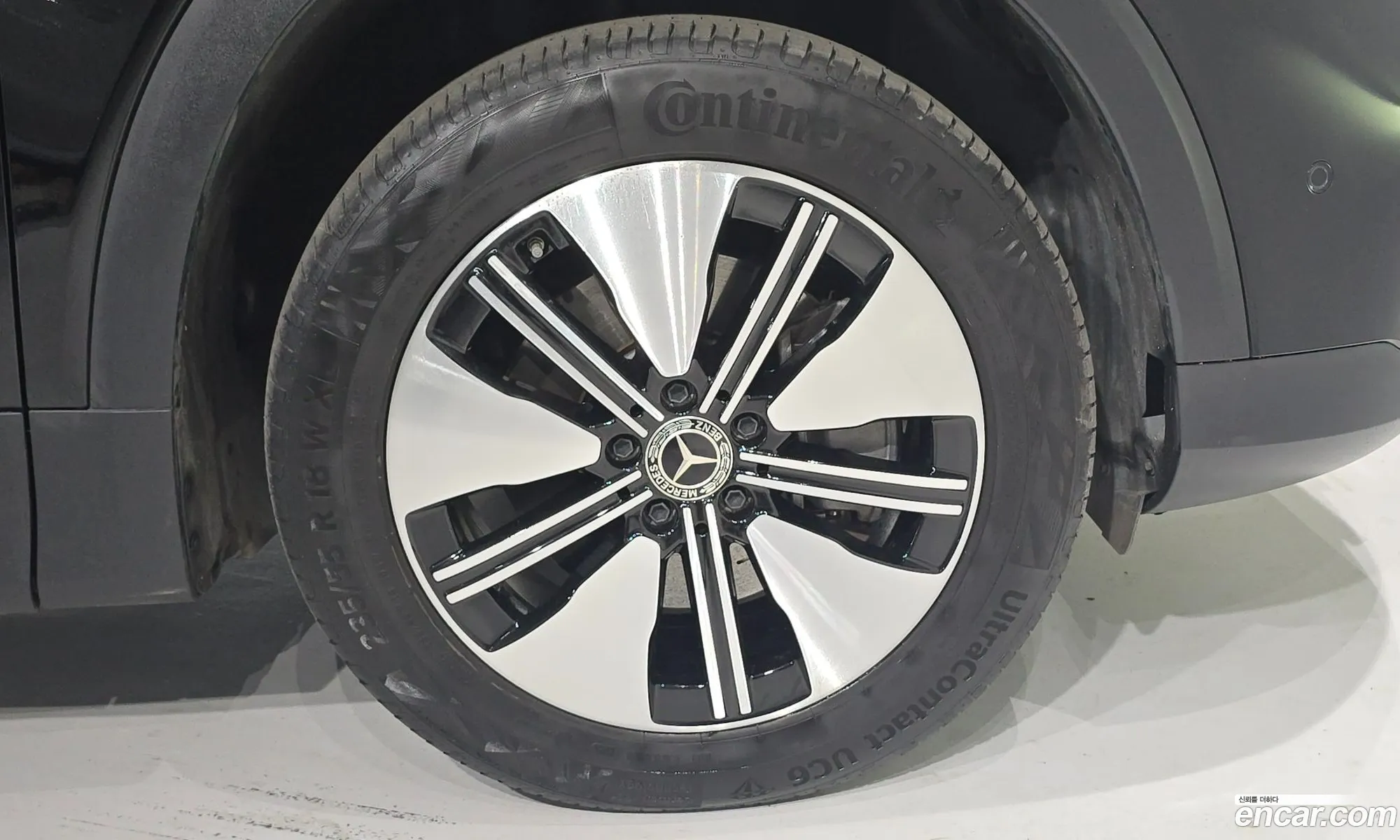 Mercedes-Benz EQB X243 2024 — 20
