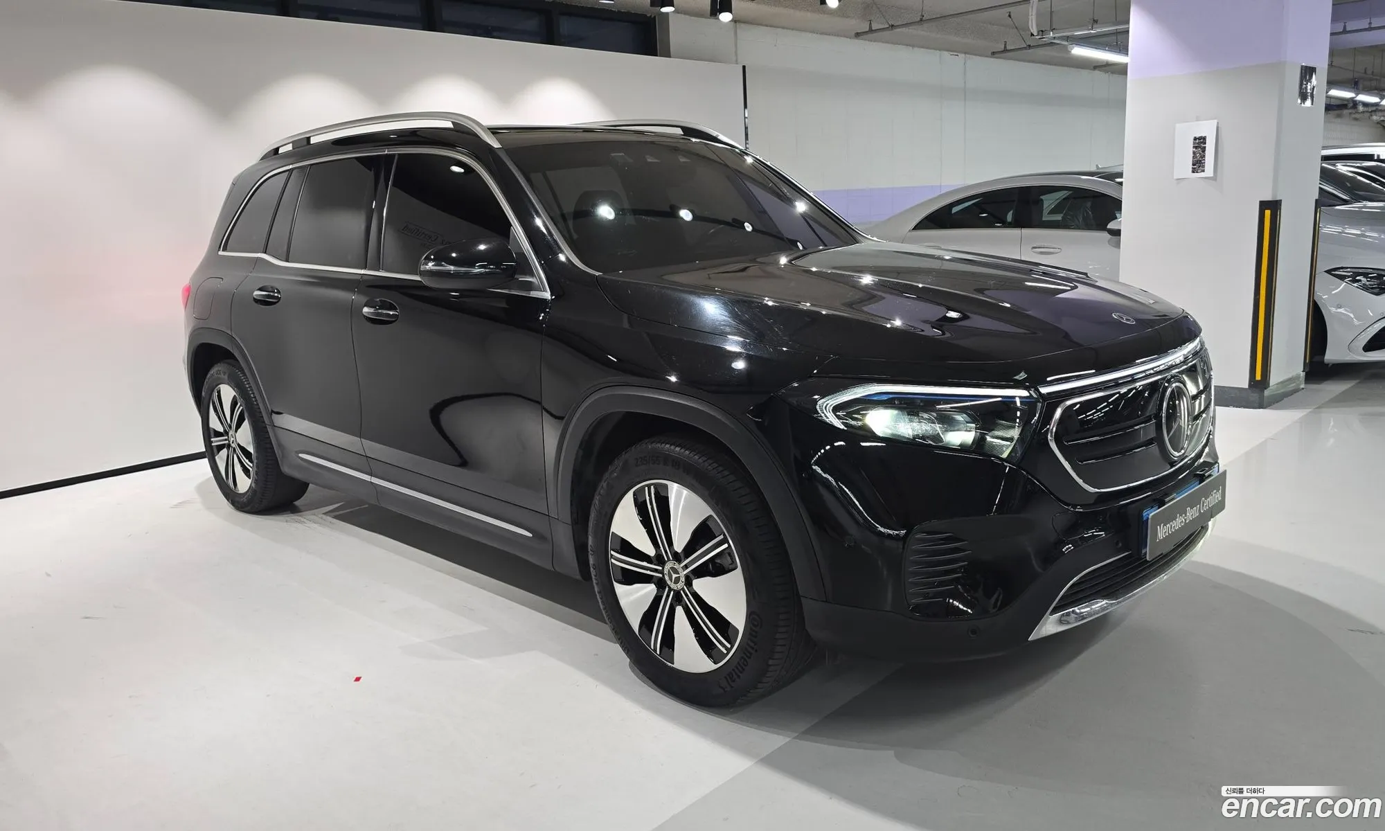 Mercedes-Benz EQB X243 2024 — 17