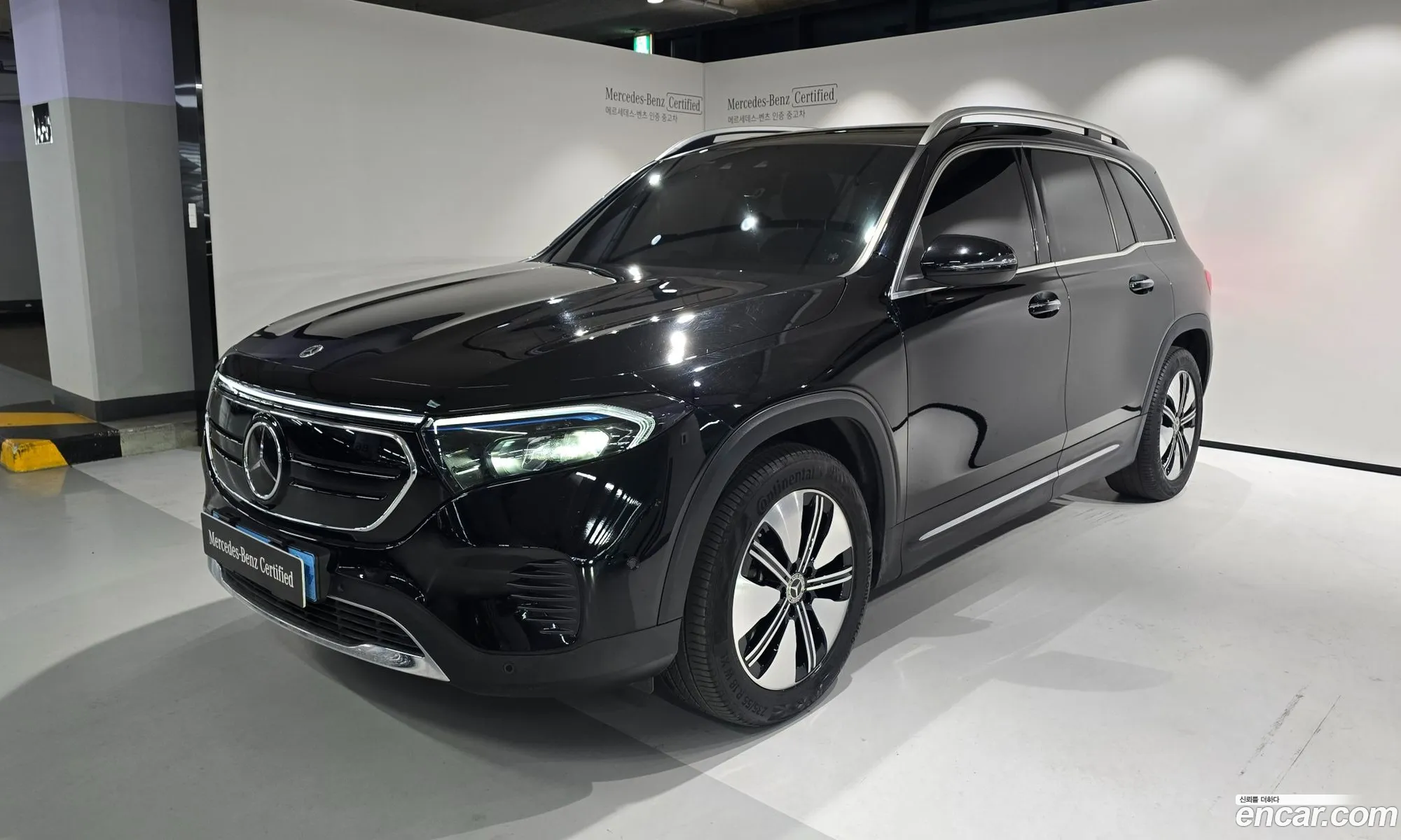 Mercedes-Benz EQB X243 2024 — 14